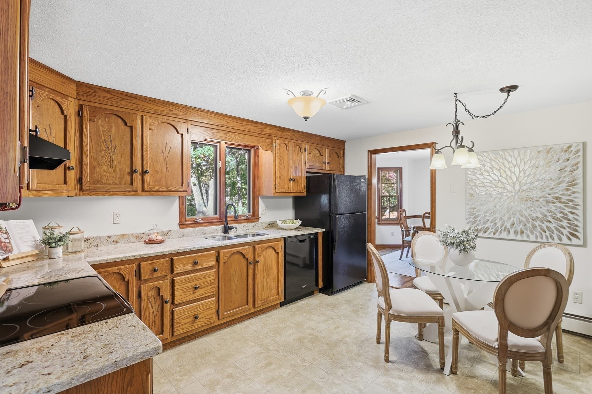 Single Family Residence at 56 Moore St, Chelmsford MA 01824, Chelmsford, photo 10 of 35