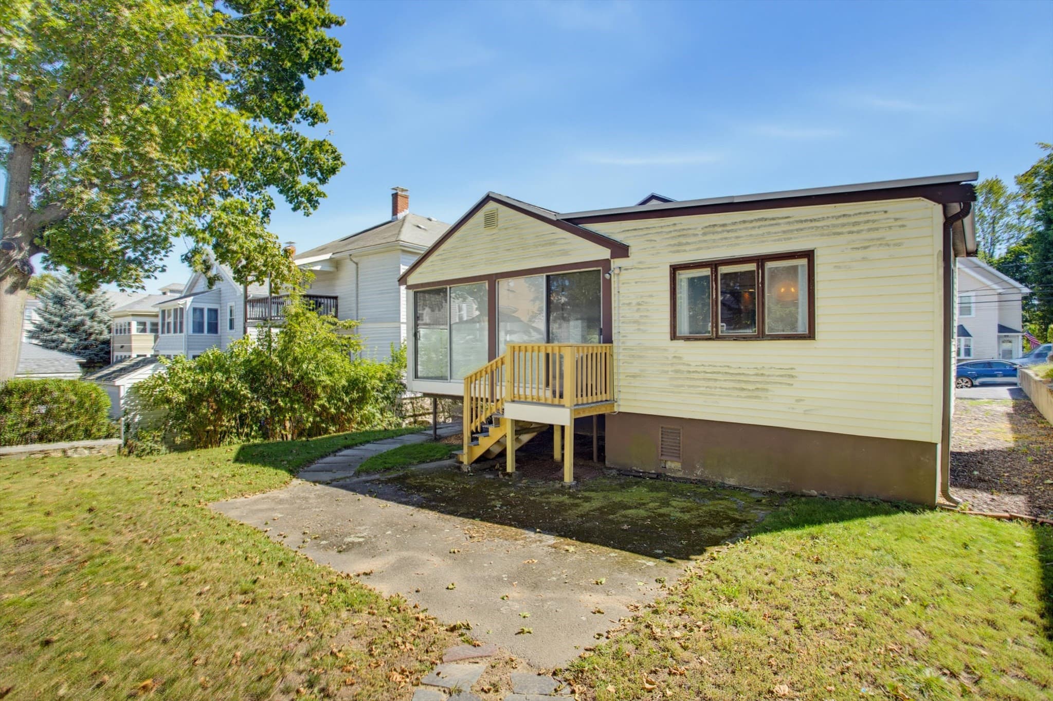 Single Family Residence at 102 Westminster St, Boston MA 02136, Boston, photo 38 of 42