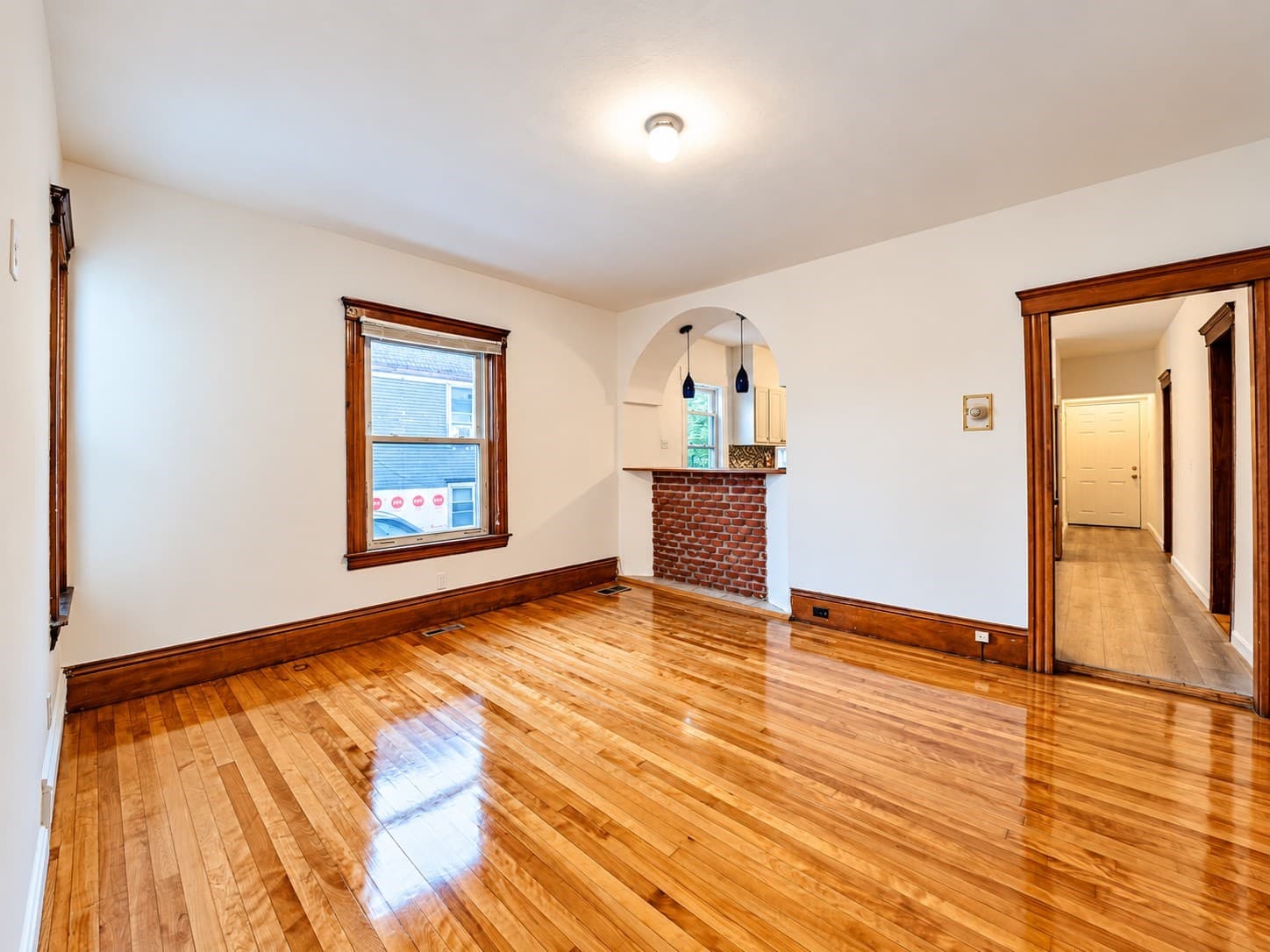 3 Family at 33 Jefferson St, Worcester MA 01604, Worcester, photo 6 of 34
