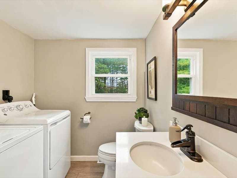 Single Family Residence at 109 Pleasant St, Plympton MA 02367, Plympton, photo 11 of 32