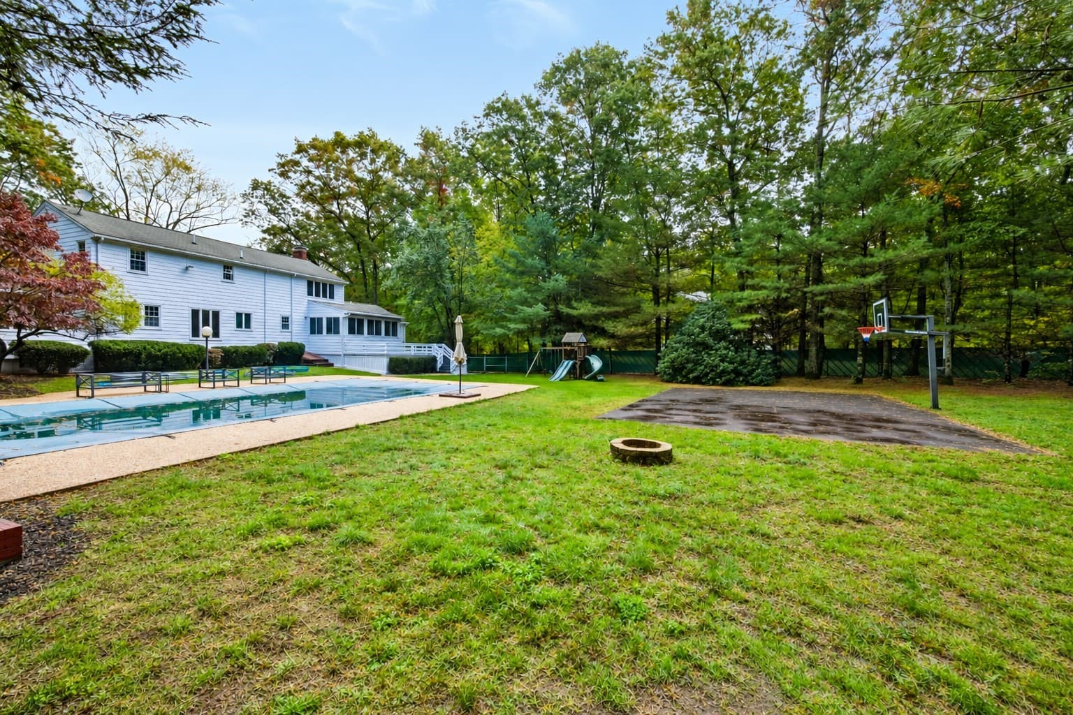 Single Family Residence at 35 Eagle Dr, Sharon MA 02067, Sharon, photo 3 of 40
