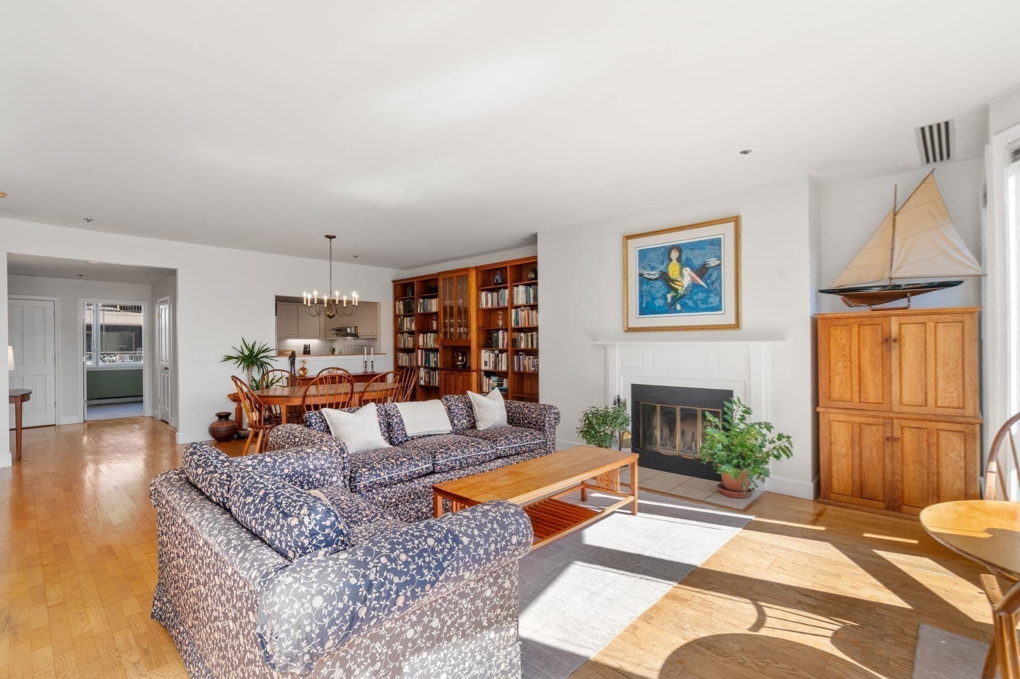 Condominium at 40 Battery St # 202, Boston MA 02109, Boston, photo 12 of 41