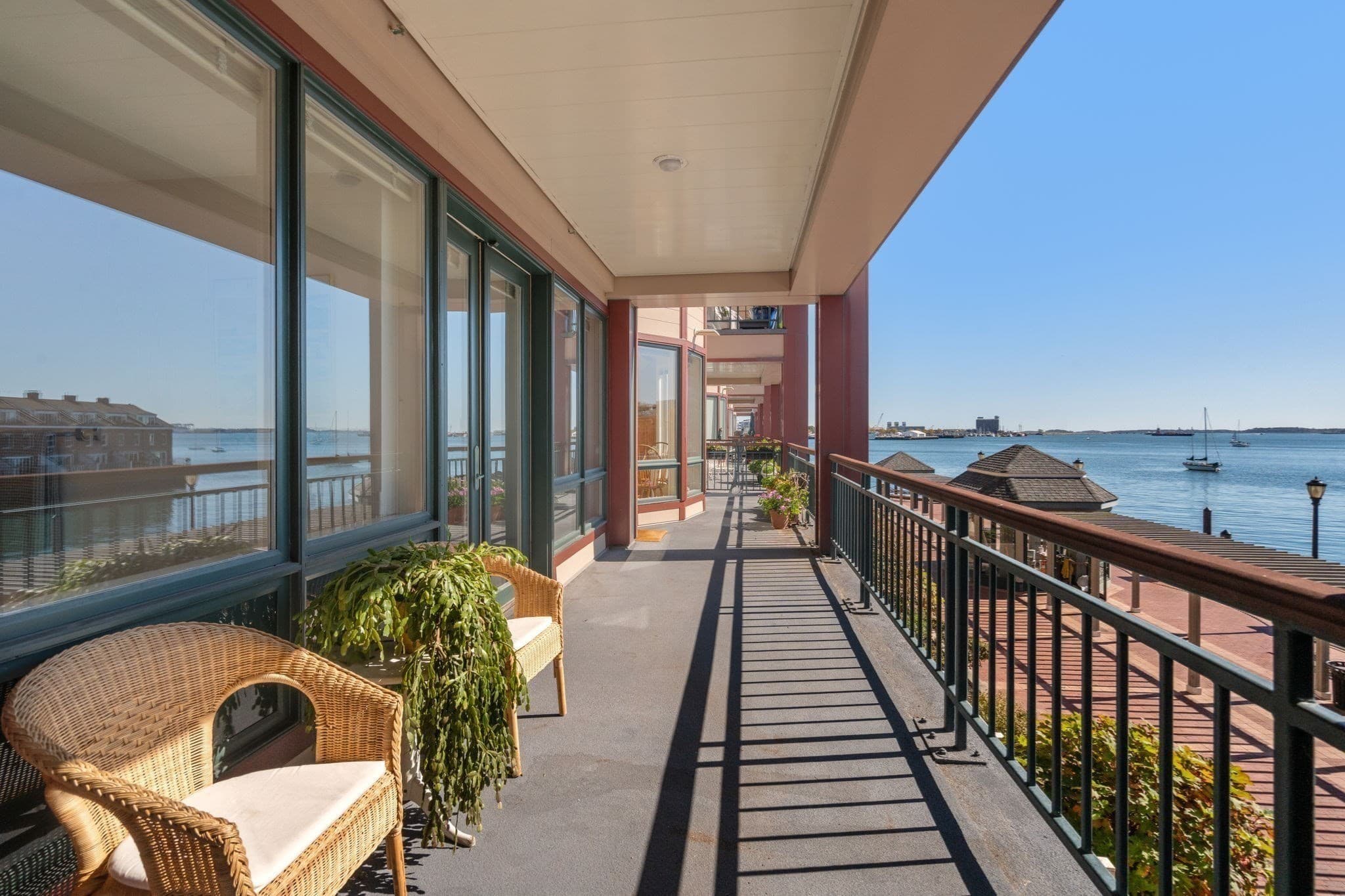 Condominium at 40 Battery St # 202, Boston MA 02109, Boston, photo 30 of 41