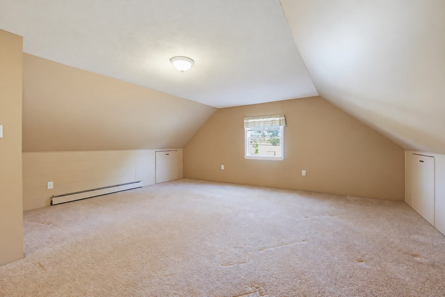 Single Family Residence at 699 Pleasant St, Norwood MA 02062, Norwood, photo 18 of 41