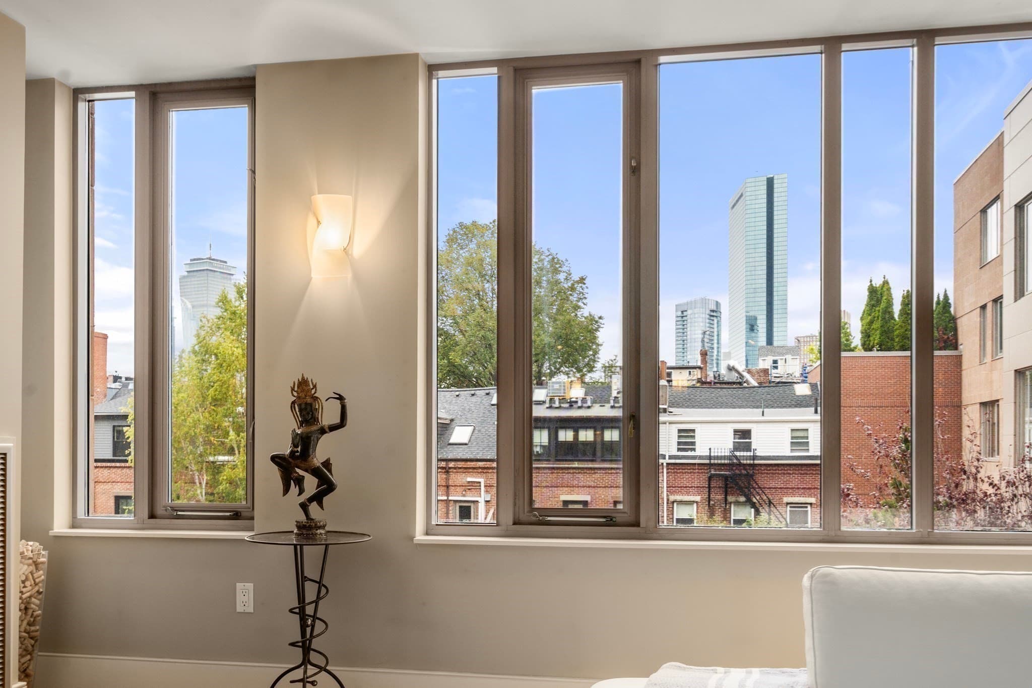 Condominium at 1313 Washington St # 330, Boston MA 02118, Boston, photo 6 of 37