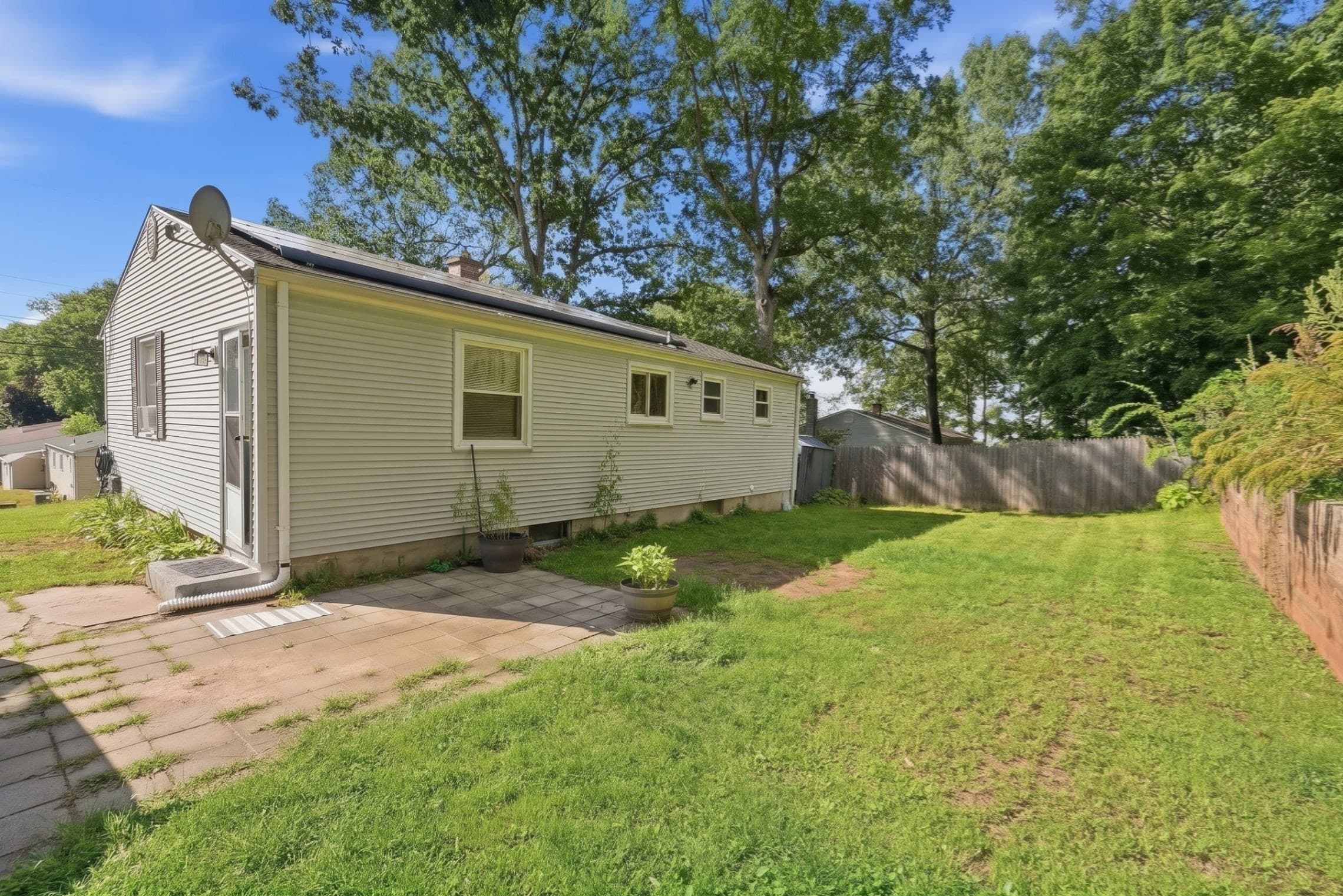 Single Family Residence at 101 Regal St, Springfield MA 01118, Springfield, photo 25 of 33
