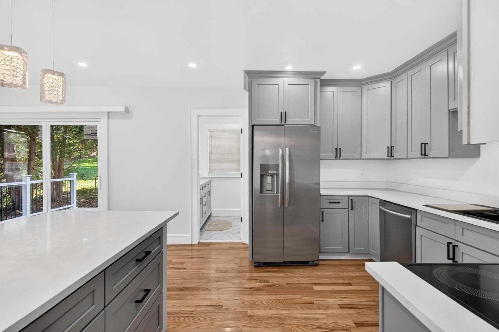 Single Family Residence at 21 Ensign Ave, Pittsfield MA 01201, Pittsfield, photo 4 of 20