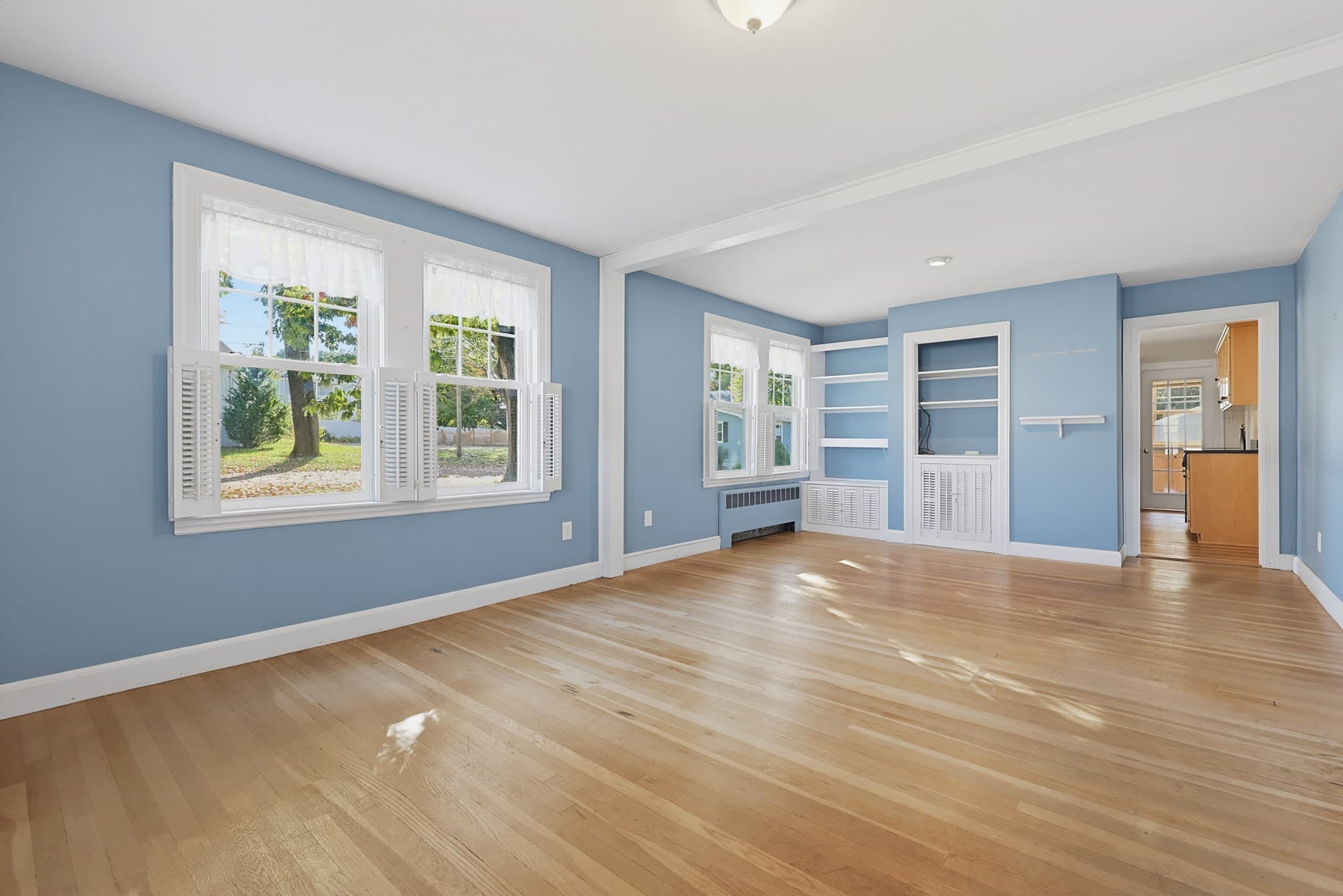 3 Family at 701 Pleasant, Norwood MA 02062, Norwood, photo 8 of 22