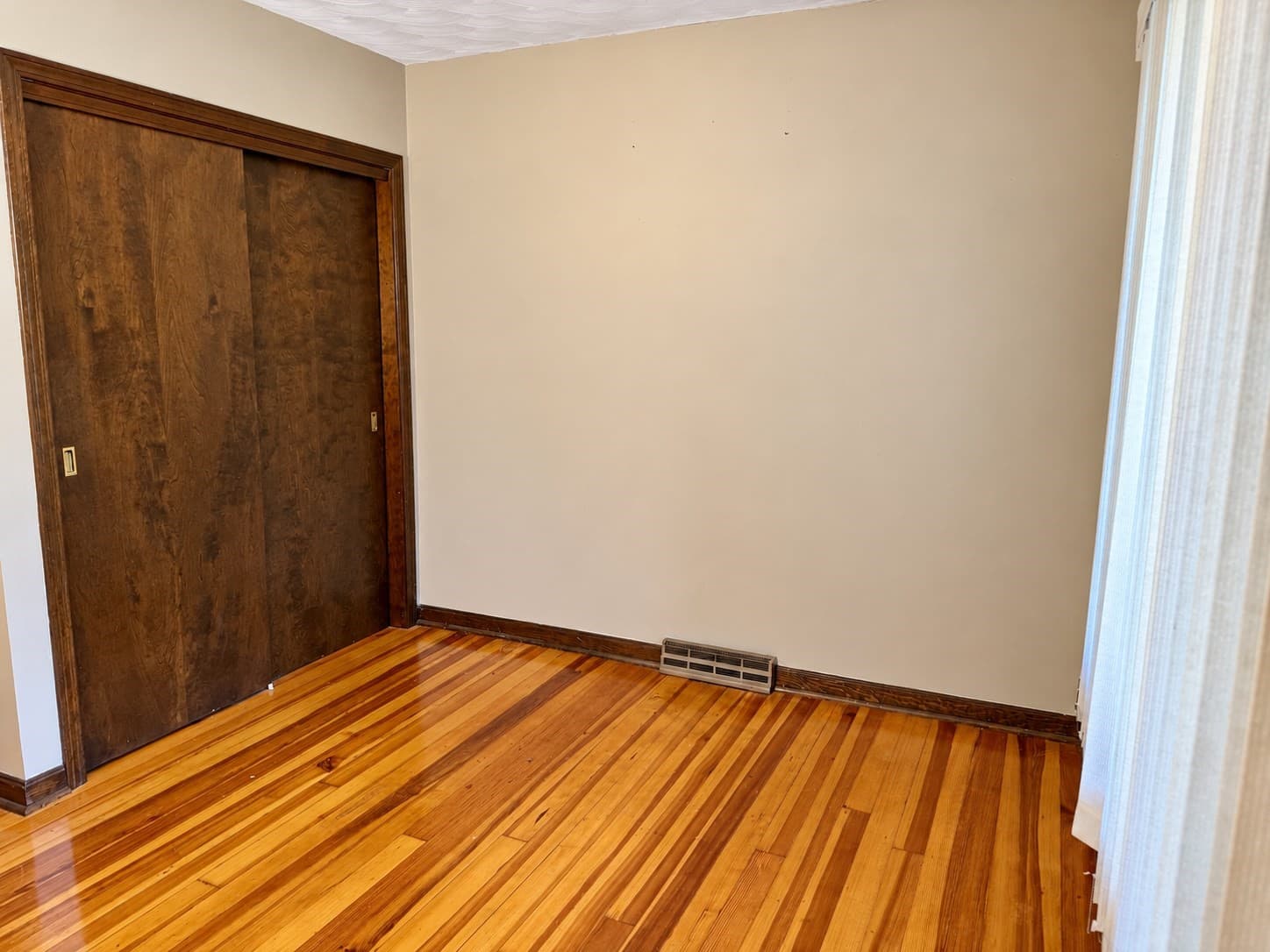 Single Family Residence at 18 Brownell St, Ludlow MA 01056, Ludlow, photo 31 of 42