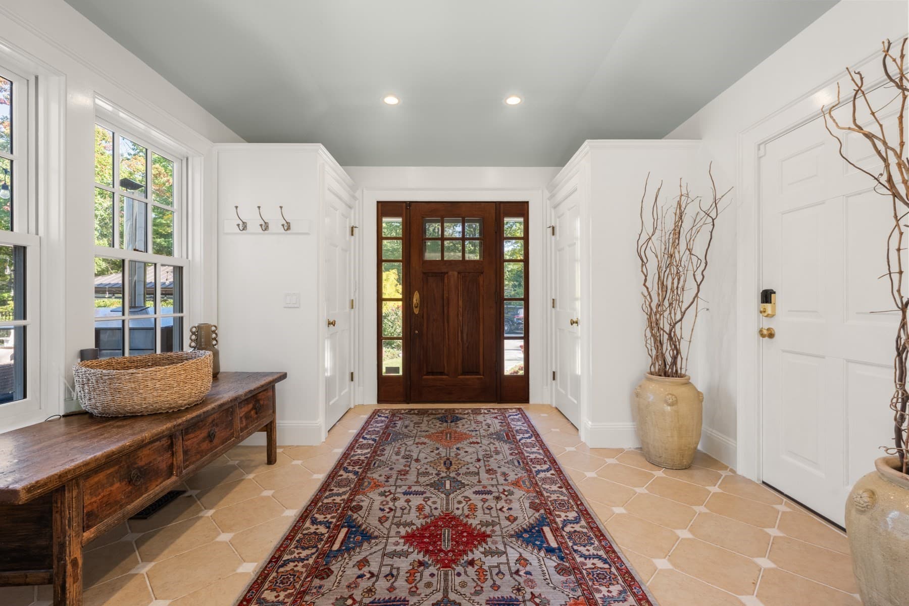 Single Family Residence at 11 Hart St, Beverly MA 01915, Beverly, photo 3 of 42