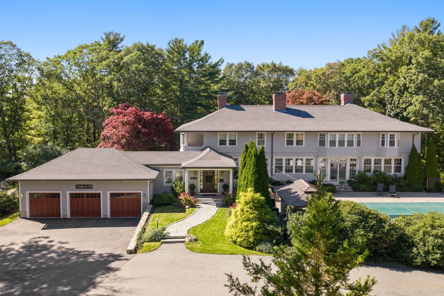 11 Hart St, Beverly MA 01915