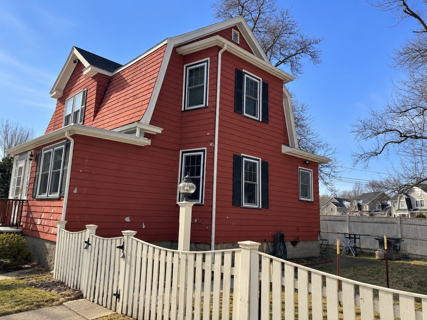 Single Family Residence at 93 Lowell St, Woburn MA 01801, Woburn, photo 4 of 5
