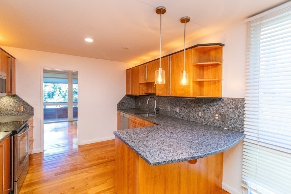 Condominium at 241 Perkins # B802, Boston MA 02130, Boston, photo 13 of 42