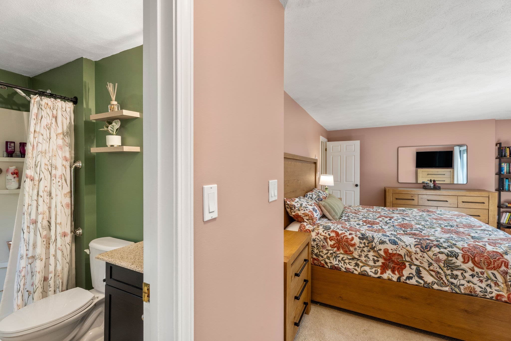 Condominium at 58 Brickett Hill Circle # 58, Haverhill MA 01830, Haverhill, photo 37 of 42