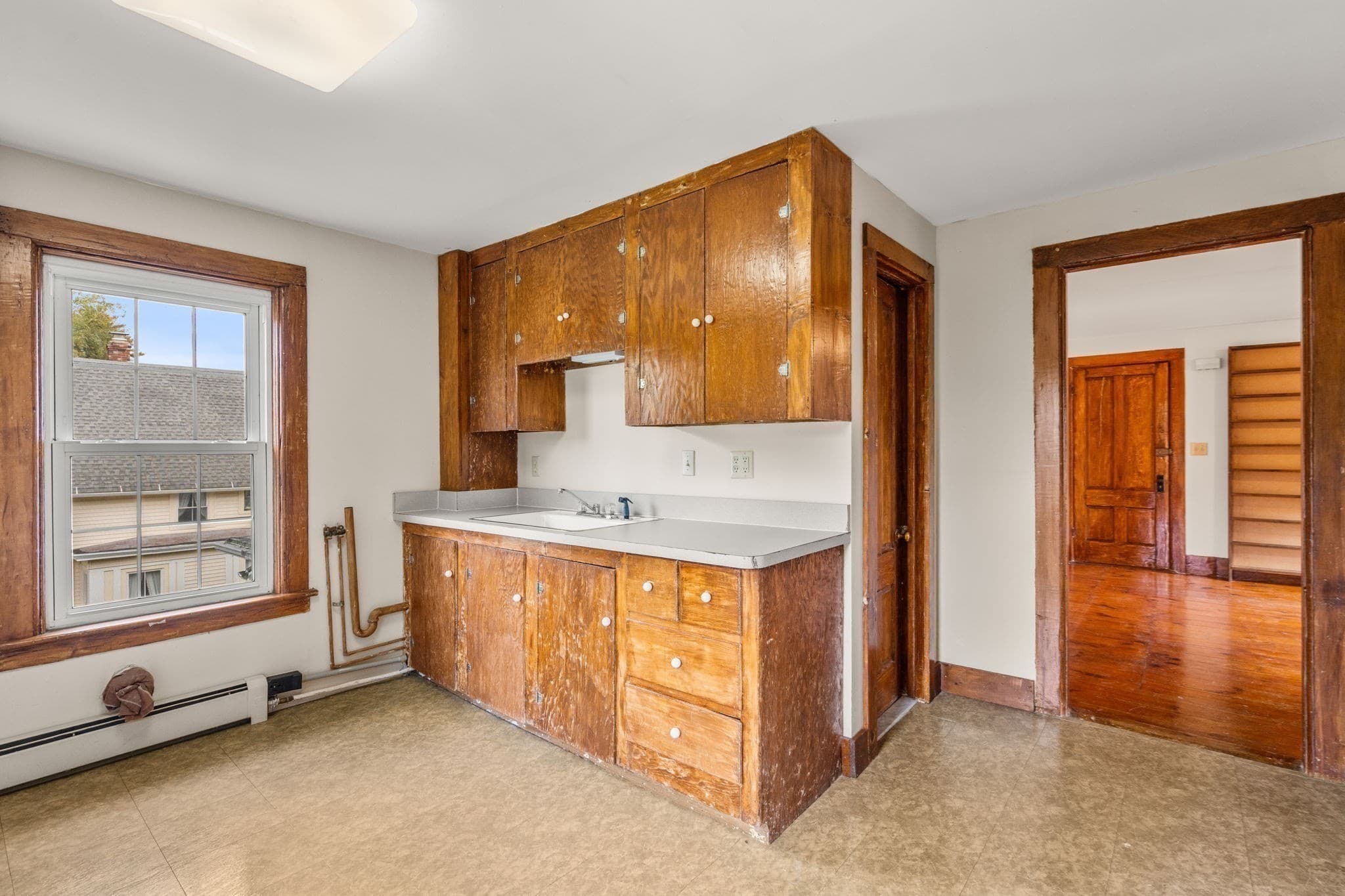 Multi Family at 106 Chestnut St, Southbridge MA 01550, photo 30 of 42