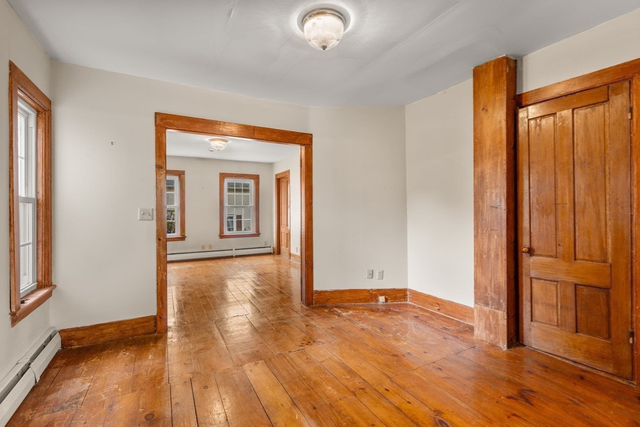 Multi Family at 106 Chestnut St, Southbridge MA 01550, photo 19 of 42