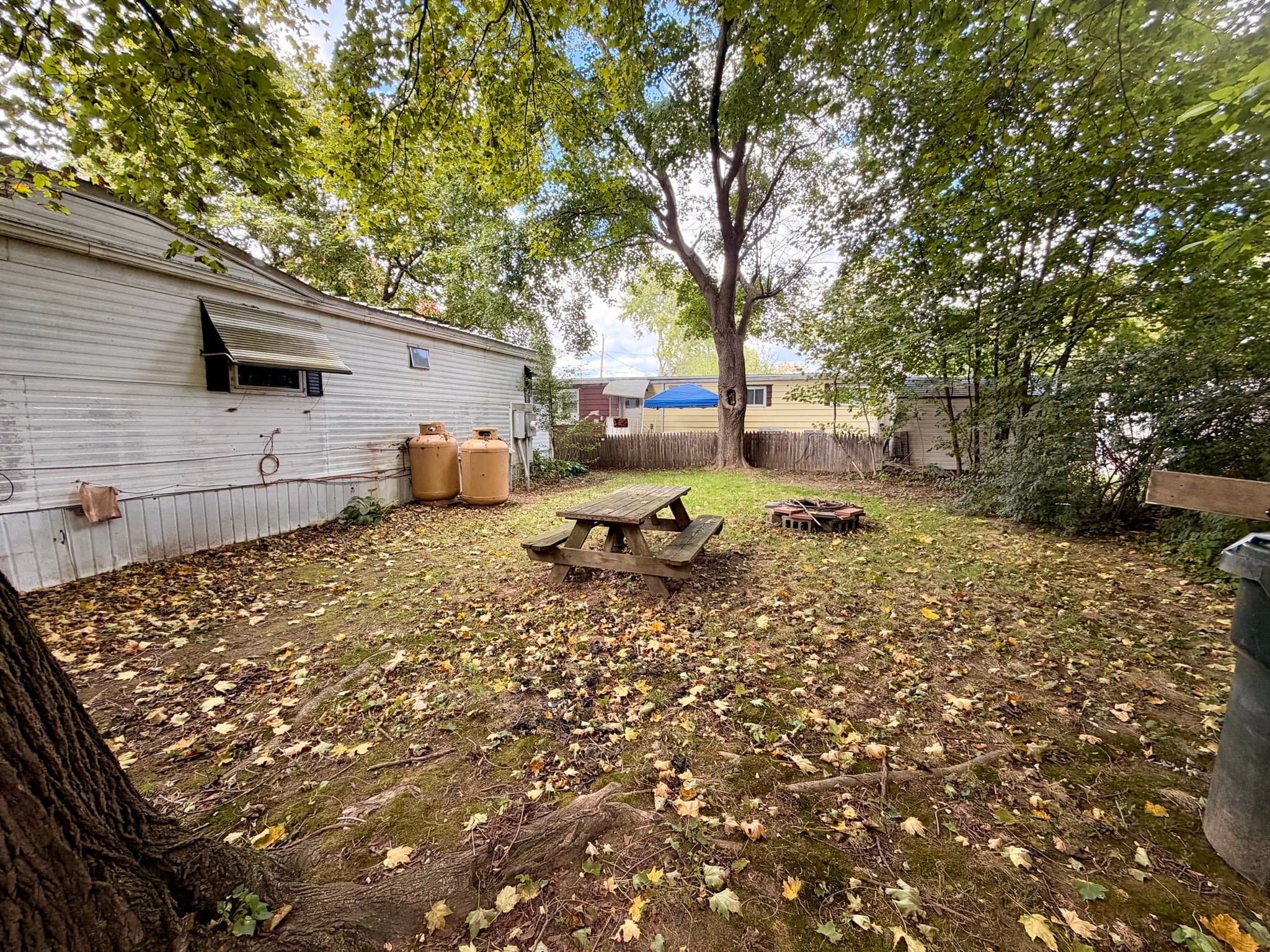 Mobile Home at 37 Pioneer Way # 37, Springfield MA 01119, Springfield, photo 28 of 29