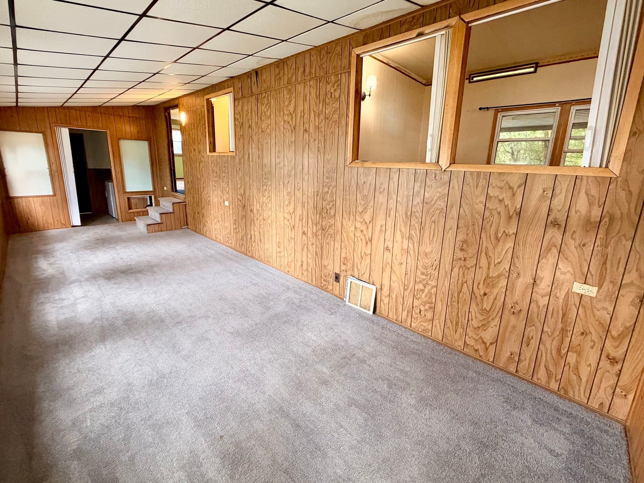 Mobile Home at 37 Pioneer Way # 37, Springfield MA 01119, Springfield, photo 20 of 29