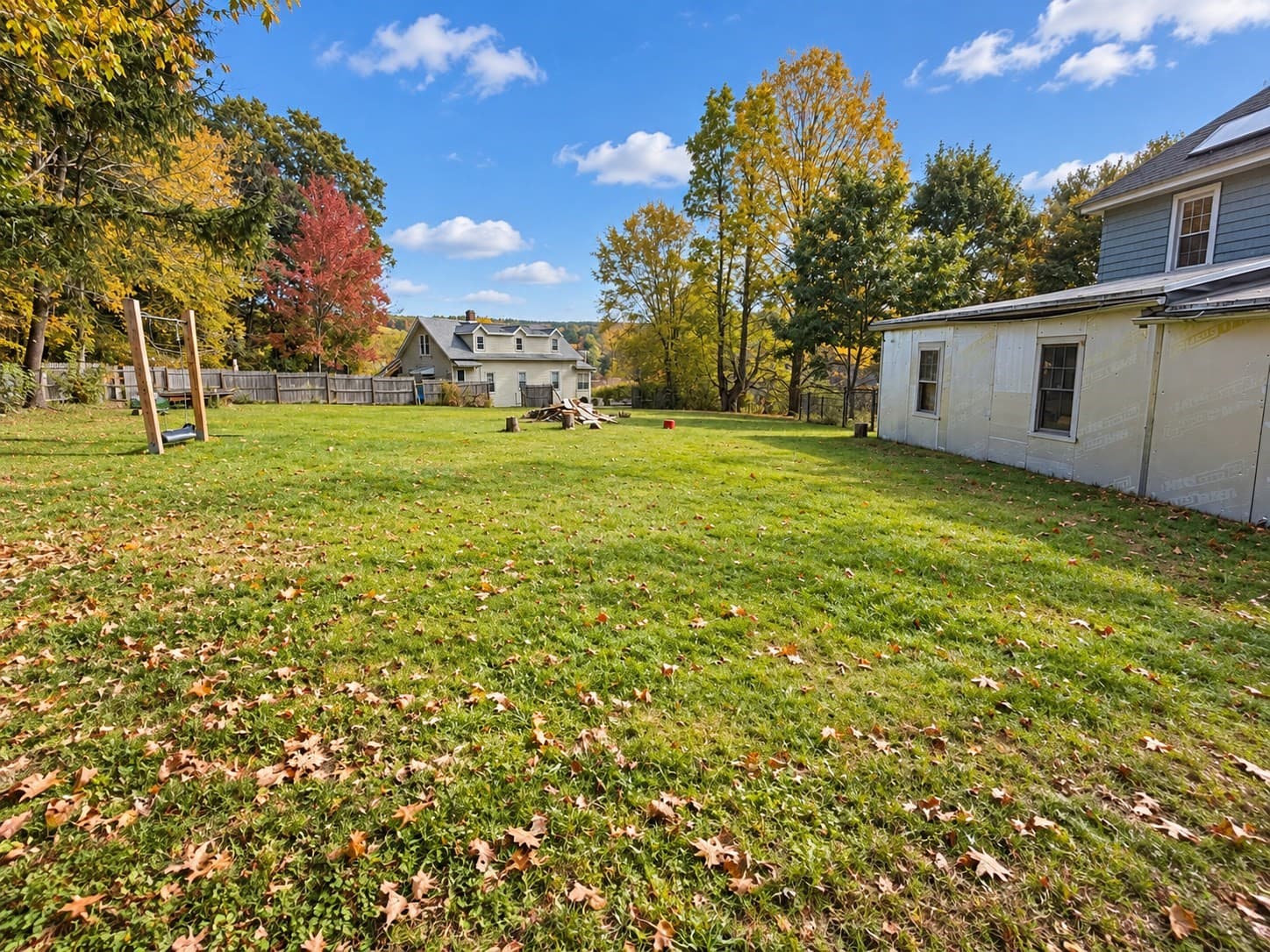 Single Family Residence at 901 Worcester Rd, Barre MA 01005, photo 8 of 25