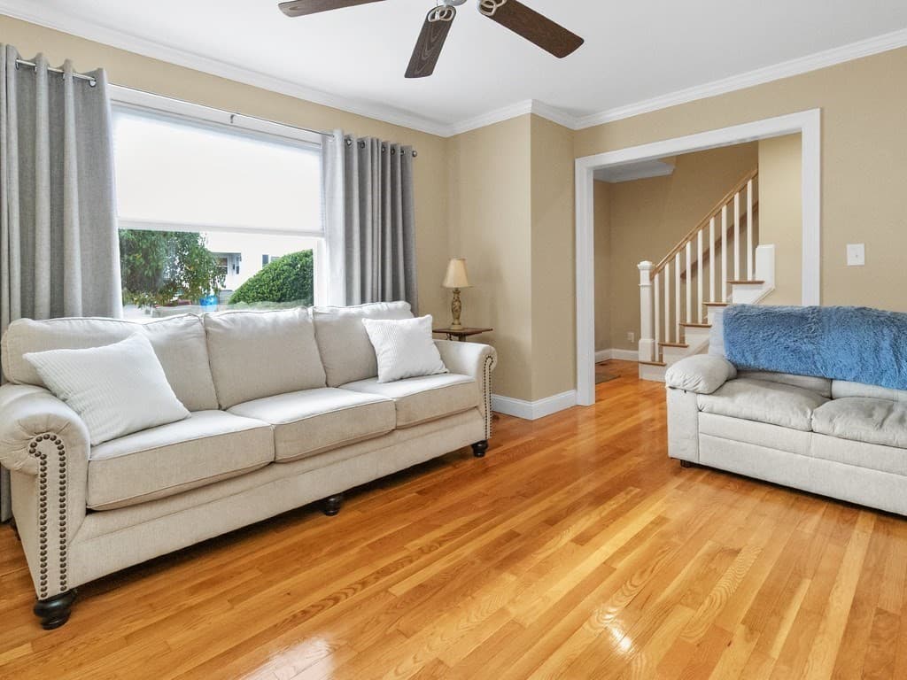 Condominium at 33 Auburn St # 2, Waltham MA 02453, Waltham, photo 3 of 37