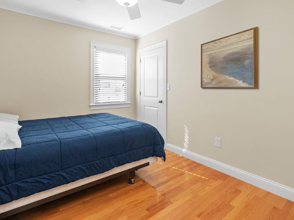 Condominium at 33 Auburn St # 2, Waltham MA 02453, Waltham, photo 18 of 37