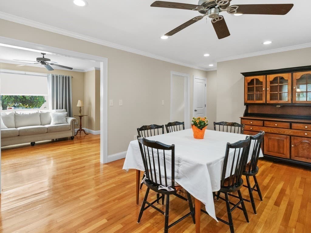 Condominium at 33 Auburn St # 2, Waltham MA 02453, Waltham, photo 11 of 37
