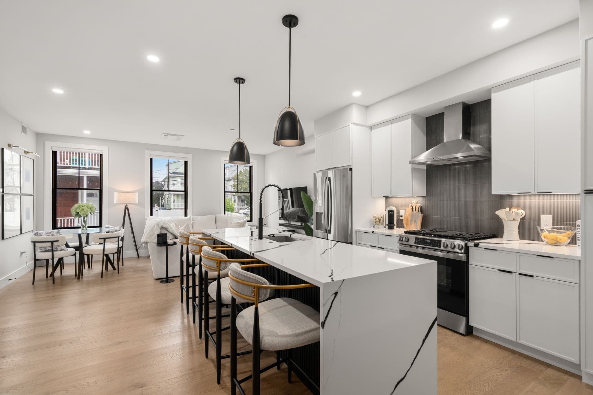 Condominium at 70 Shawsheen # 2, Boston MA 02128, Boston, photo 2 of 31