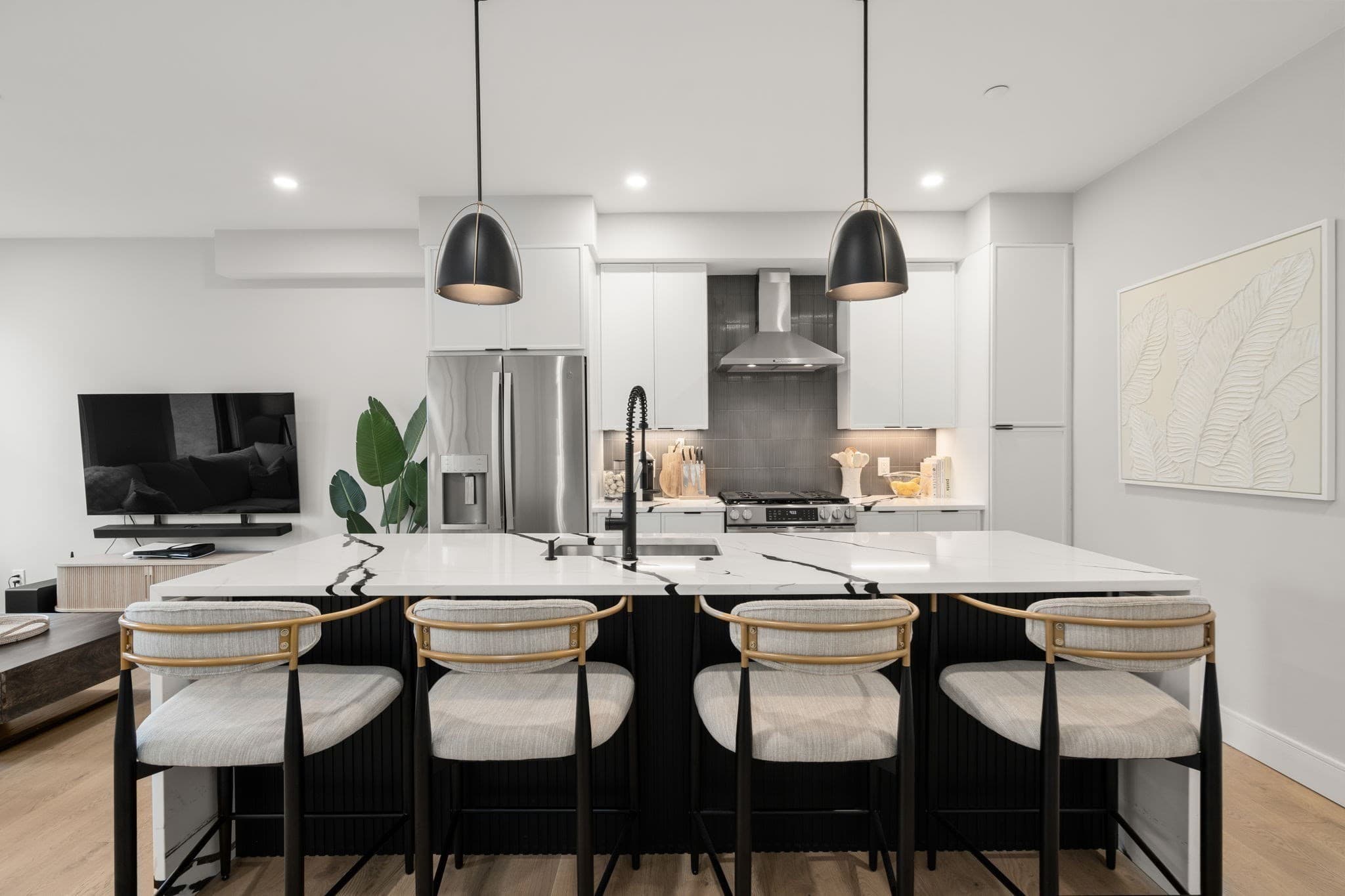 Condominium at 70 Shawsheen # 2, Boston MA 02128, Boston, photo 4 of 31
