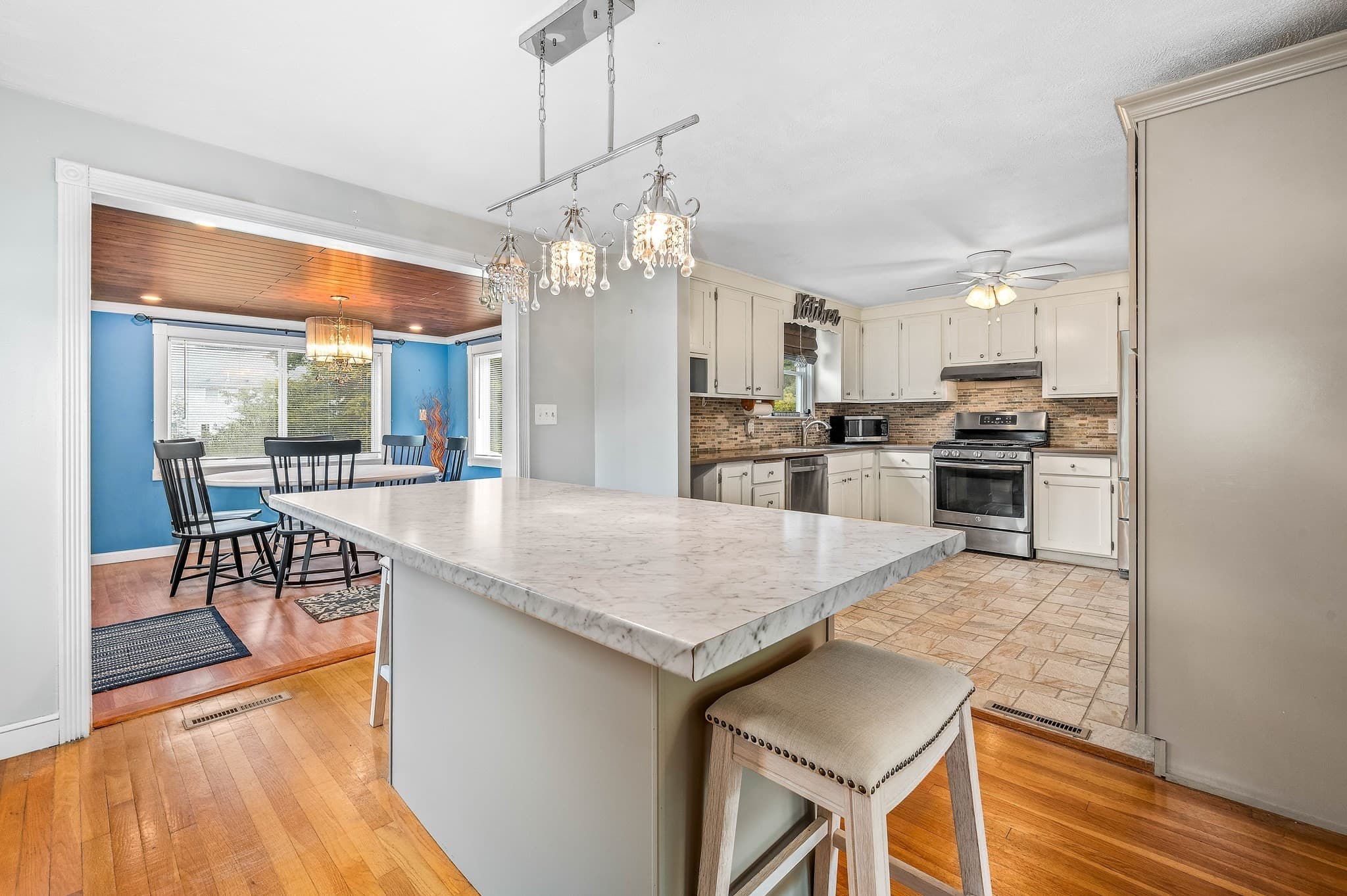 Single Family Residence at 10 Village Street, Medway MA 02053, photo 9 of 39