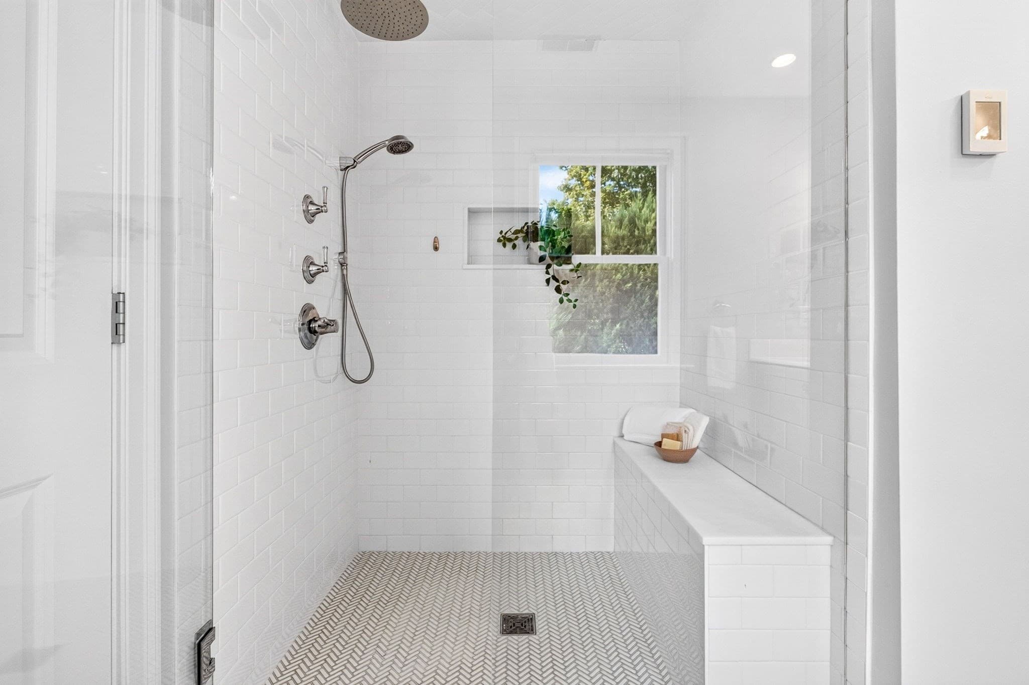 Condominium at 40 Cheshire St # 1, Boston MA 02130, Boston, photo 22 of 39