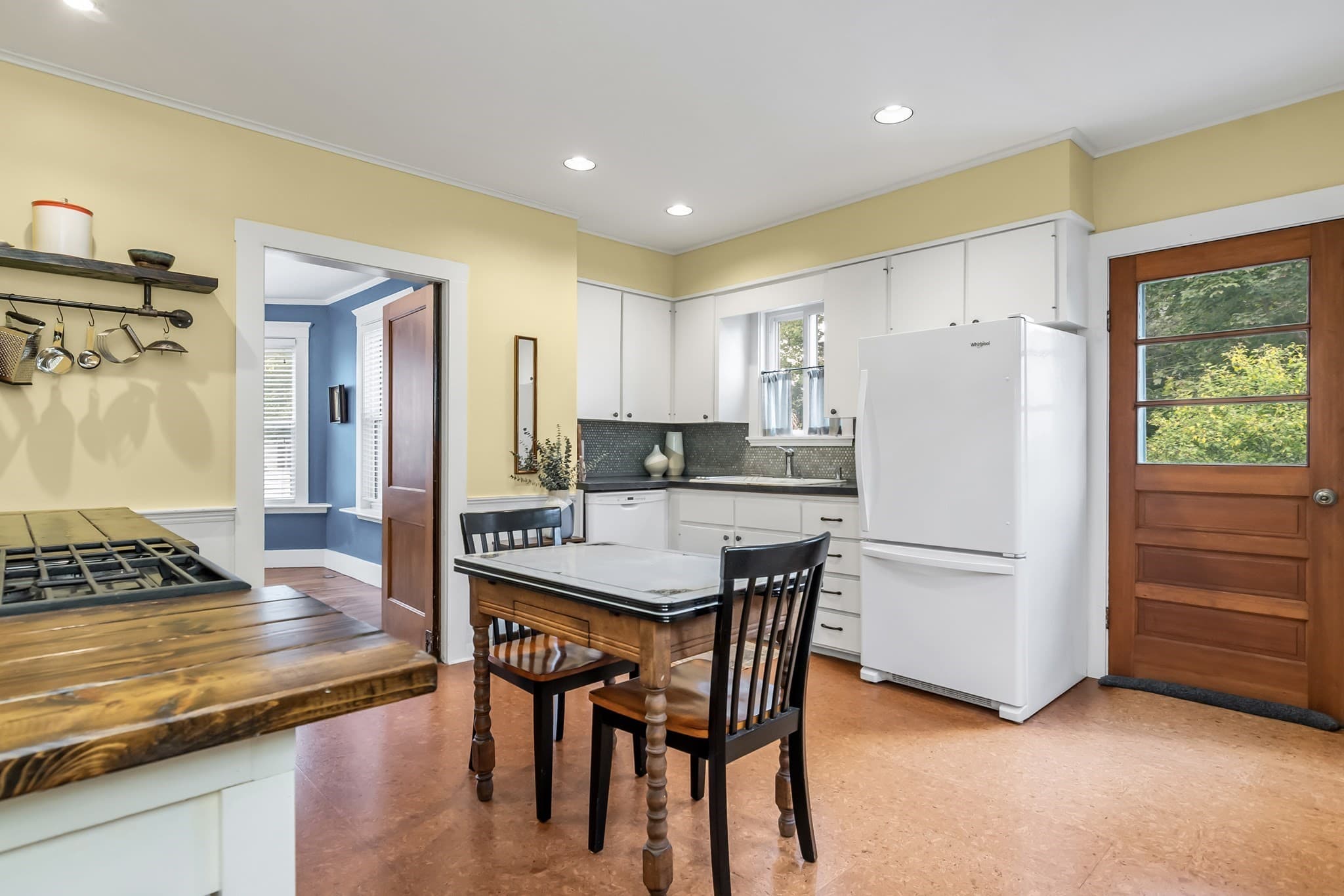 Single Family Residence at 15 Larchmont Rd, Salem MA 01970, Salem, photo 16 of 42