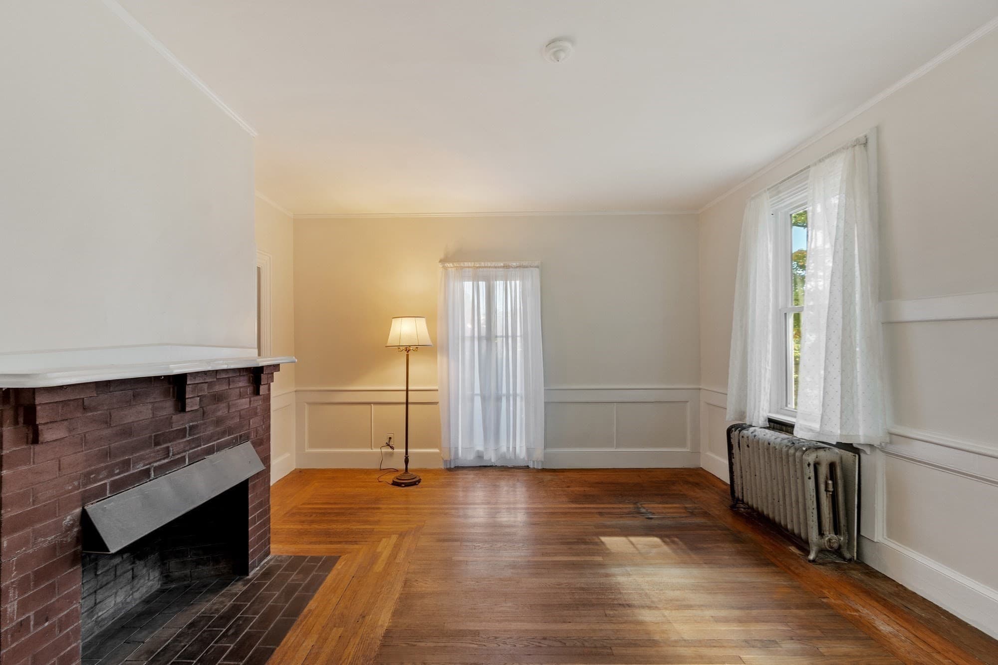 Single Family Residence at 330 Washington Street, Melrose MA 02176, Melrose, photo 7 of 41