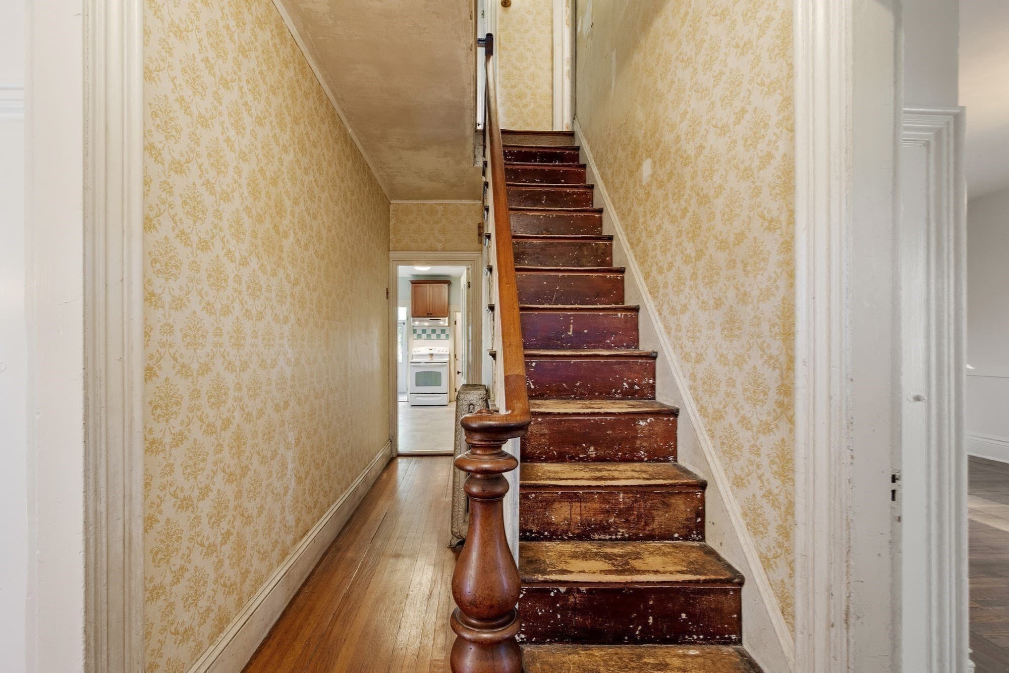 Single Family Residence at 330 Washington Street, Melrose MA 02176, Melrose, photo 19 of 41