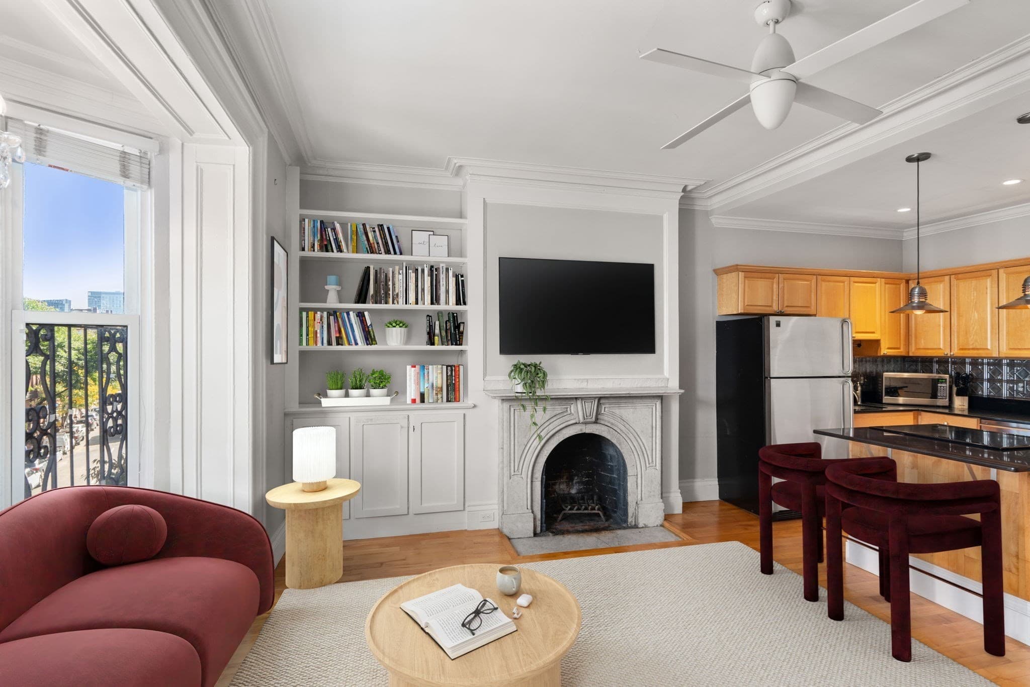 Condominium at 100 Charles St # 4, Boston MA 02114, Boston, photo 2 of 9