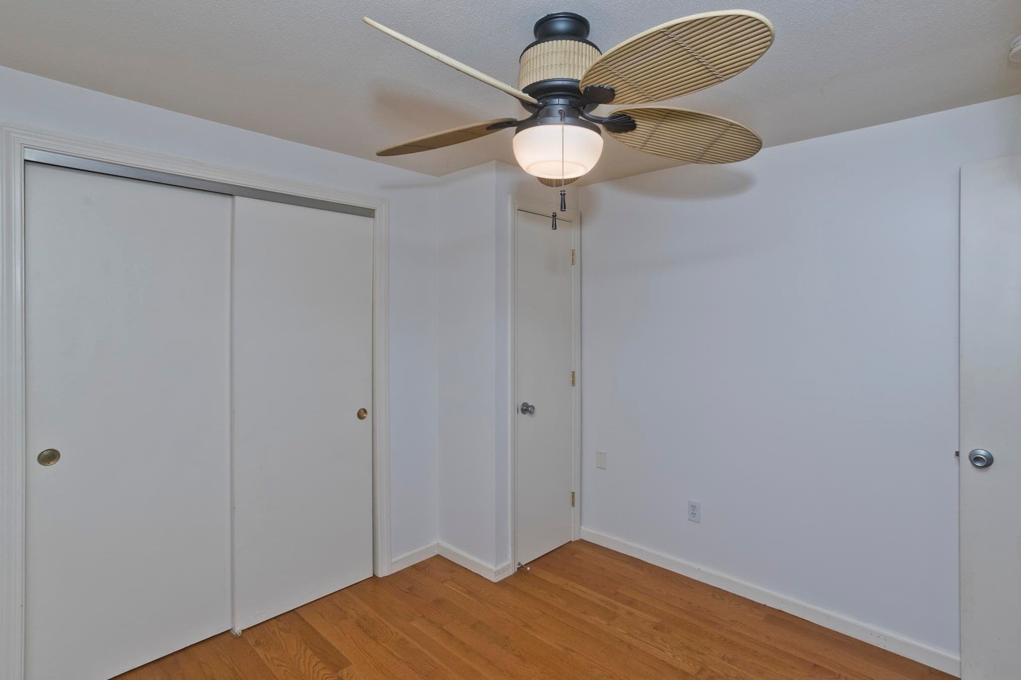 Single Family Residence at 20 Strong Street, Easthampton MA 01027, photo 22 of 37