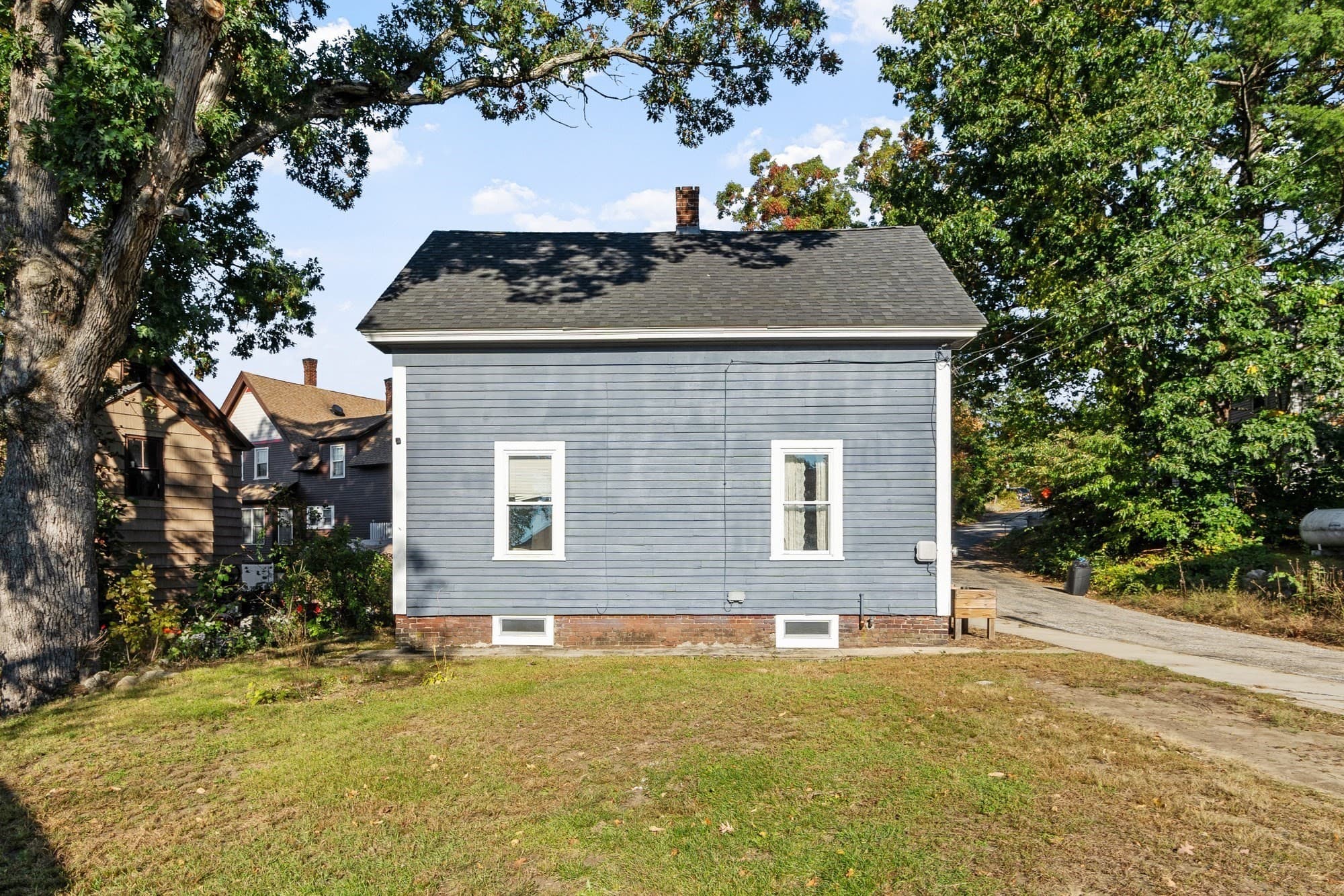 Single Family Residence at 68 Leonard St, Athol MA 01331, Athol, photo 7 of 41