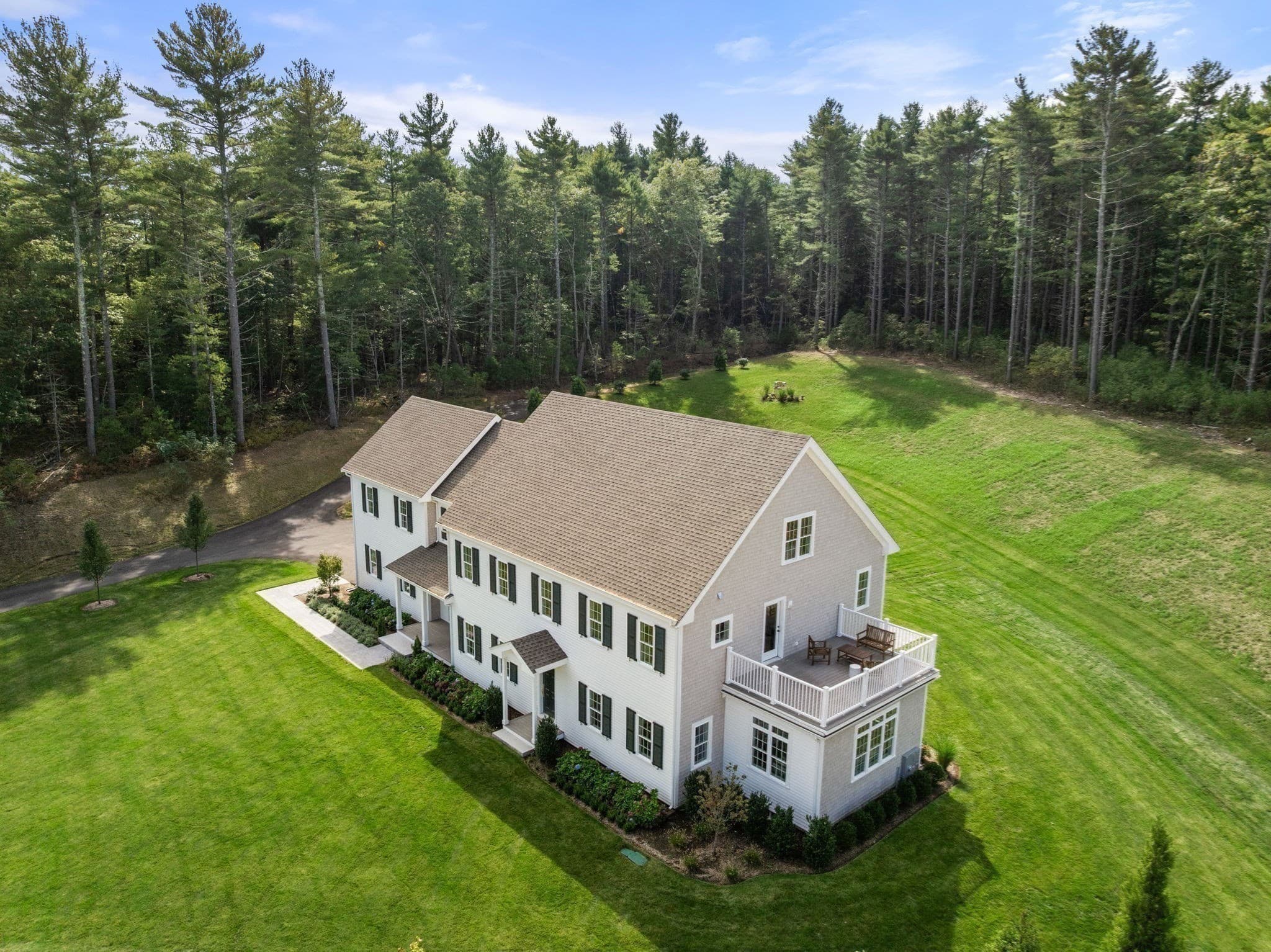 Single Family Residence at 11 Modoc, Duxbury MA 02332, Duxbury, photo 4 of 39
