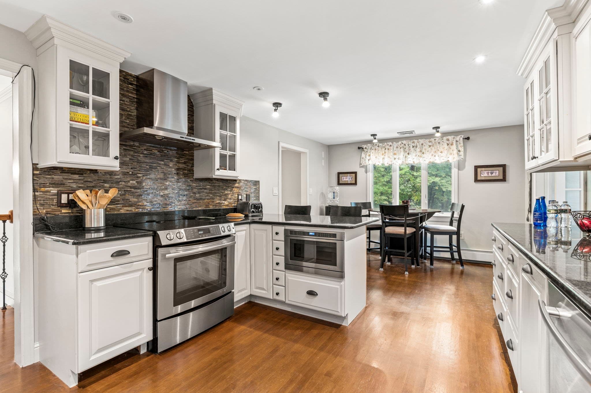 Single Family Residence at 202 Lacy St, North Andover MA 01845, North Andover, photo 20 of 42