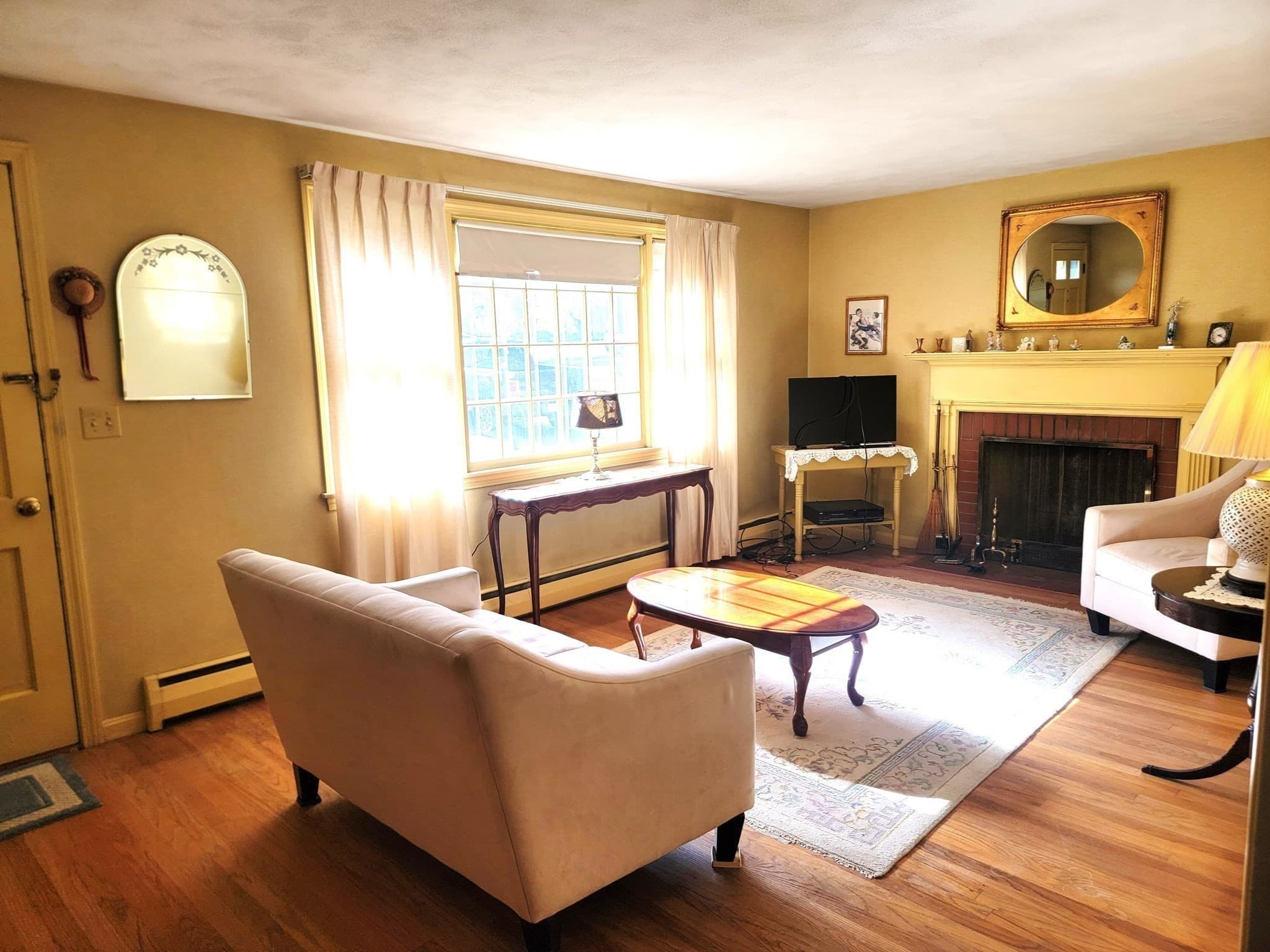 Single Family Residence at 232 Somers Rd, East Longmeadow MA 01028, East Longmeadow, photo 13 of 17