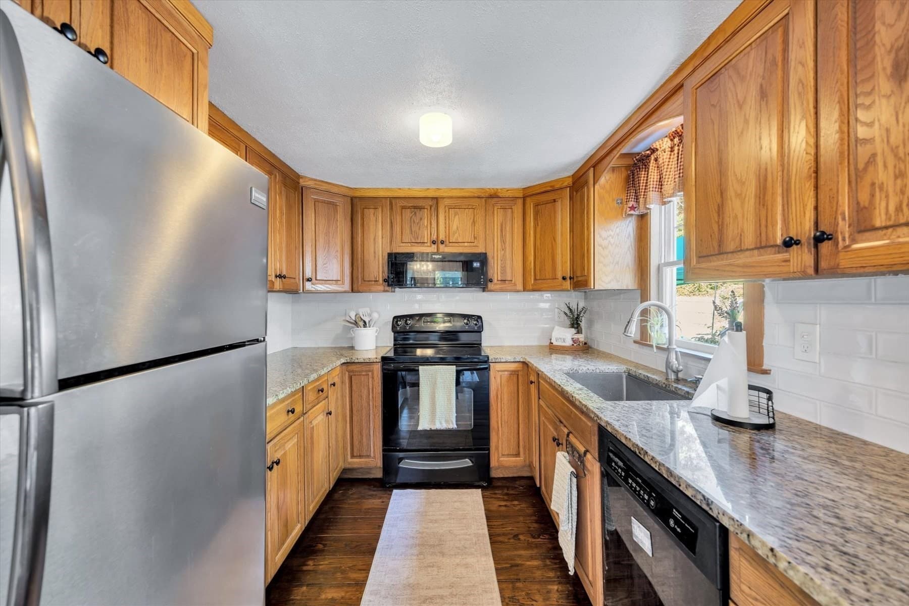 Single Family Residence at 330 Harwich Road, Brewster MA 02631, Brewster, photo 14 of 41