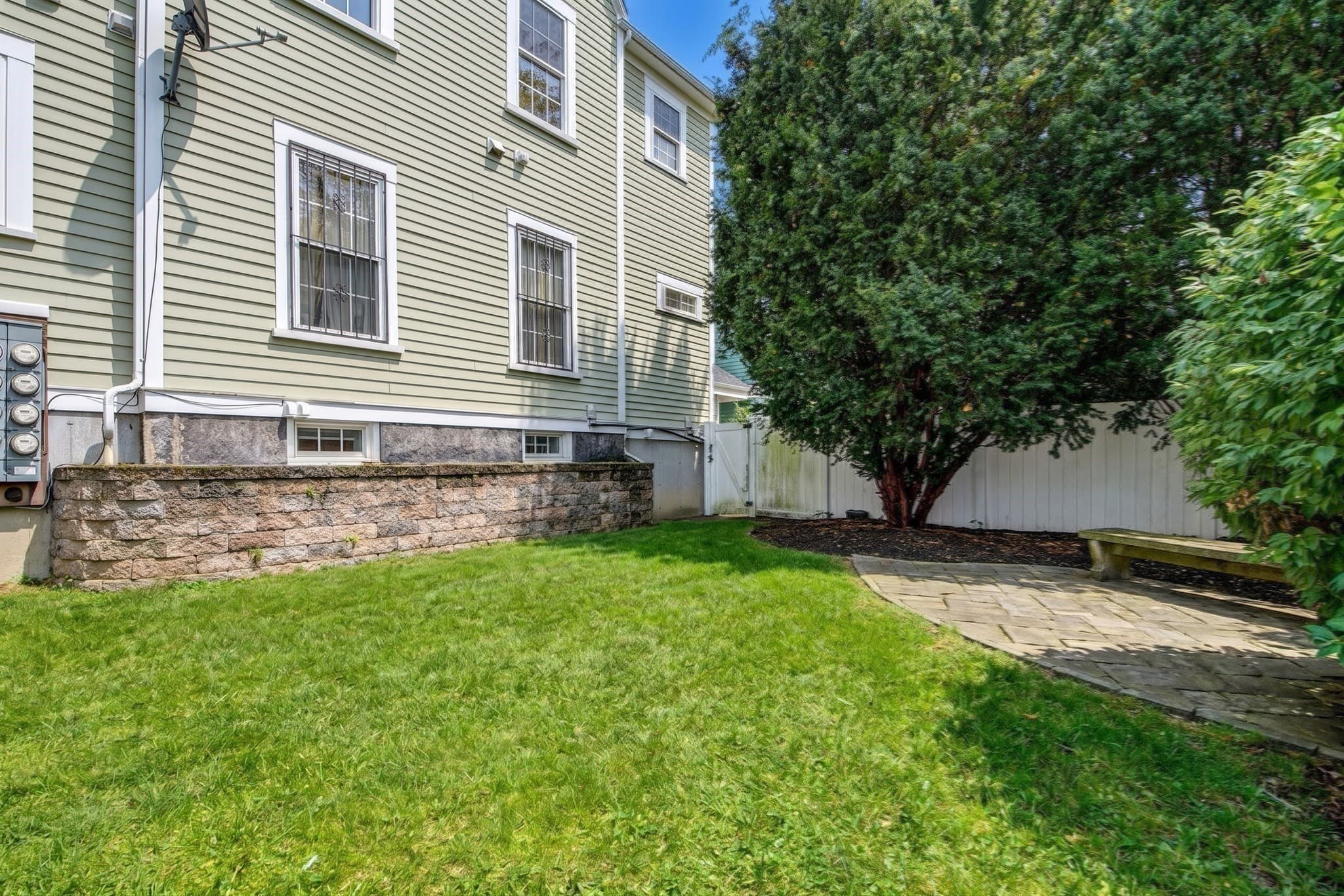 Condominium at 121 E Cottage St # 4, Boston MA 02125, Boston, photo 26 of 32