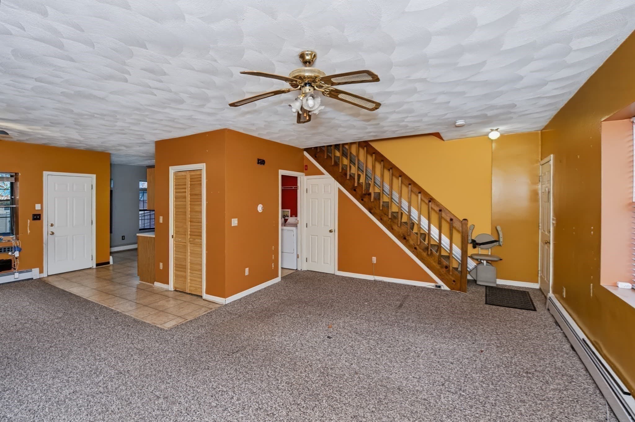 Condominium at 33 Grove St # 33, Clinton MA 01510, photo 8 of 36