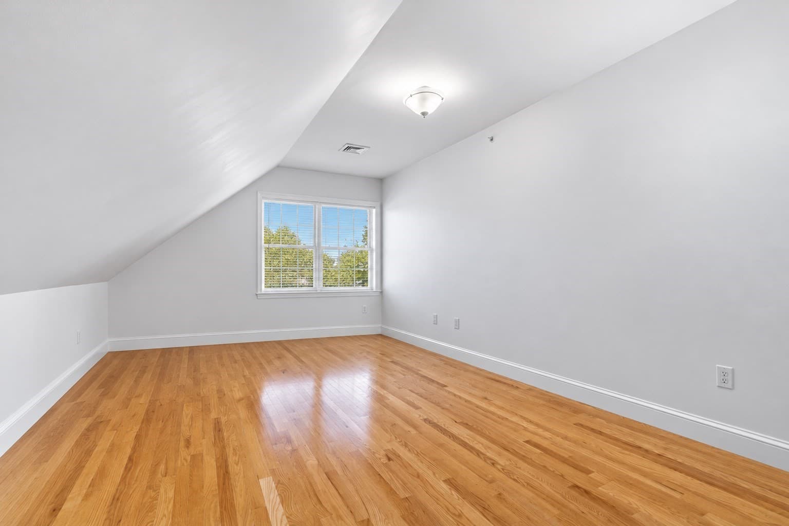Condominium at 146 Adams Street # 2, Waltham MA 02453, Waltham, photo 17 of 26