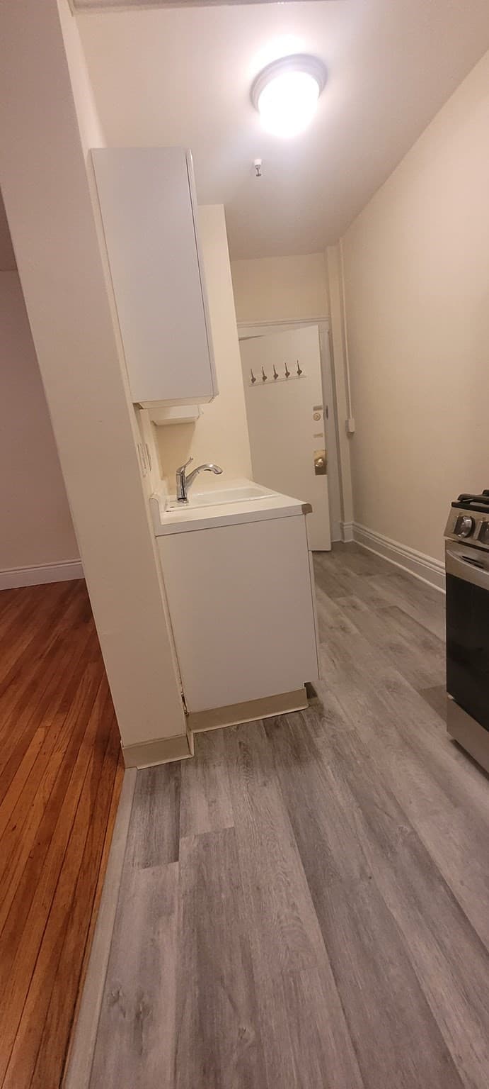 Condominium at 60 Queensberry St # 2, Boston MA 02215, Boston, photo 6 of 12