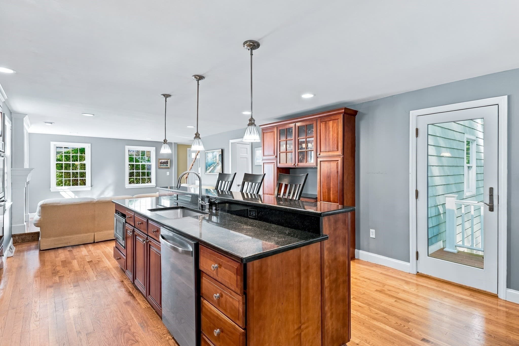 Single Family Residence at 41 Amble Rd, Chelmsford MA 01824, Chelmsford, photo 7 of 32