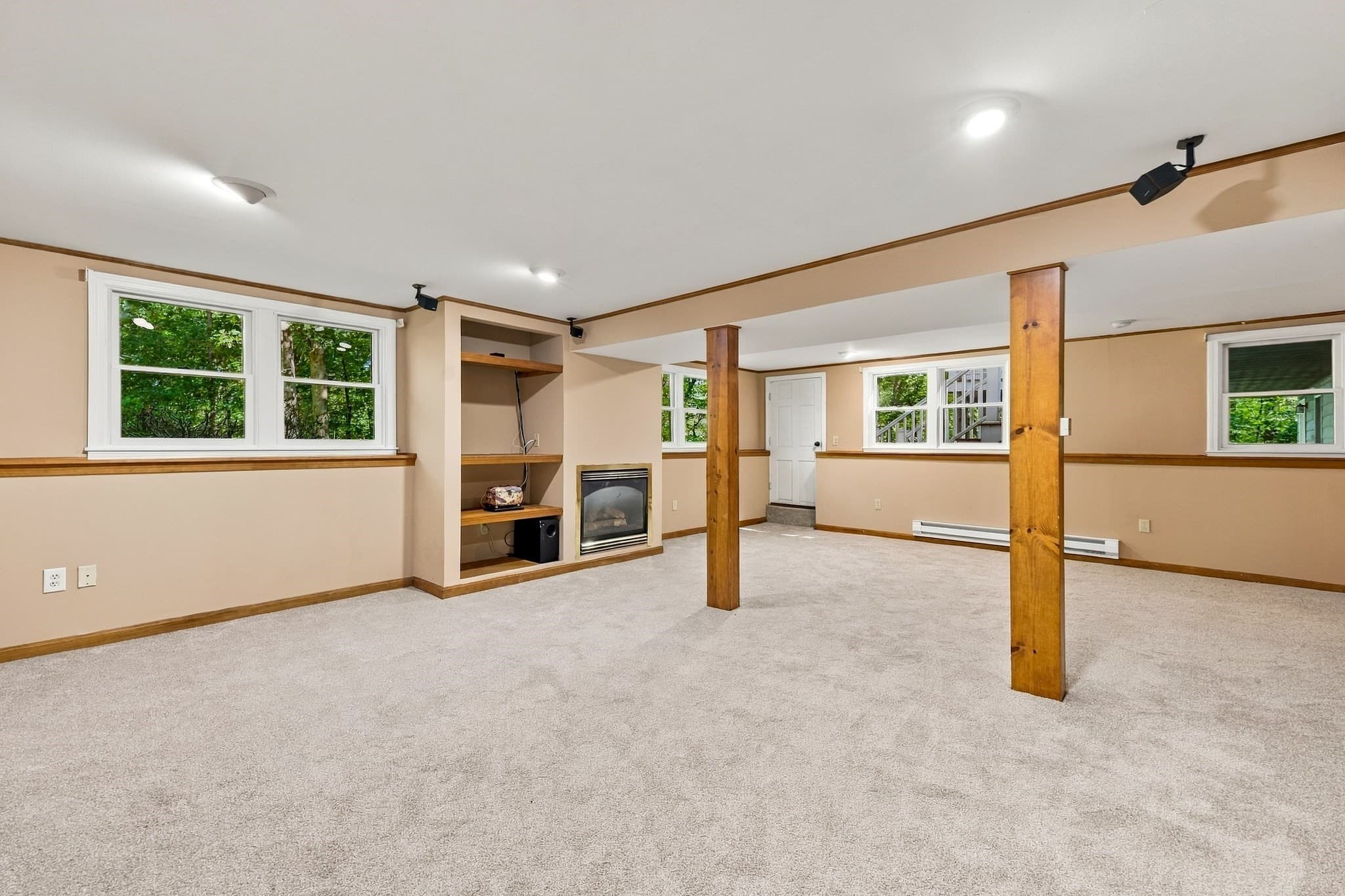 Single Family Residence at 41 Amble Rd, Chelmsford MA 01824, Chelmsford, photo 32 of 32