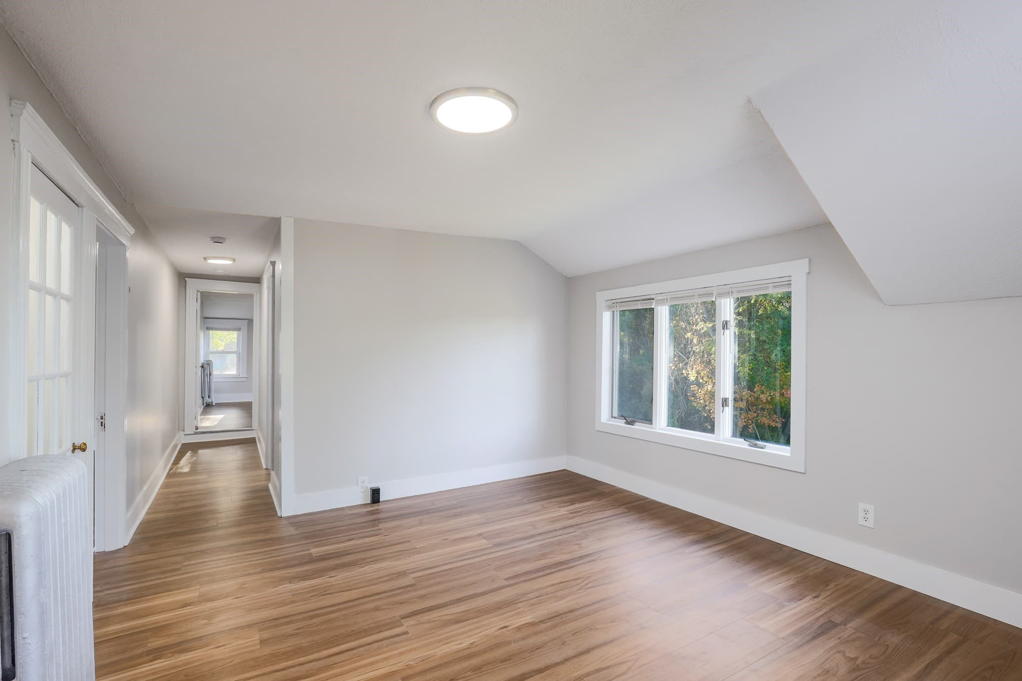 Single Family Residence at 231 Millbury St, Auburn MA 01501, Auburn, photo 13 of 42