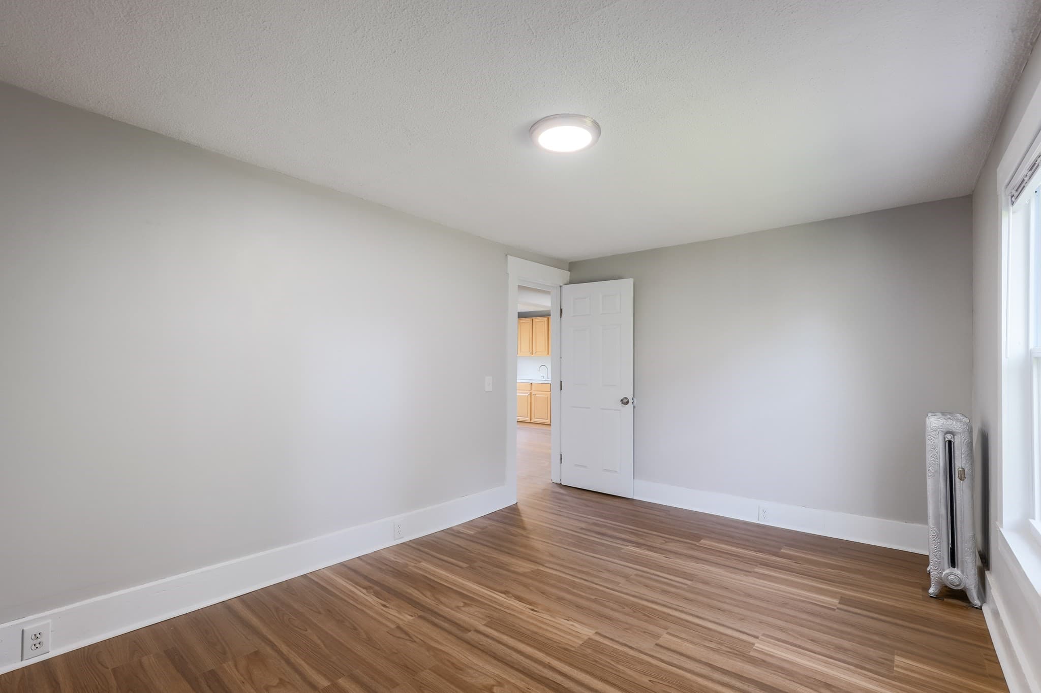 Single Family Residence at 231 Millbury St, Auburn MA 01501, Auburn, photo 12 of 42