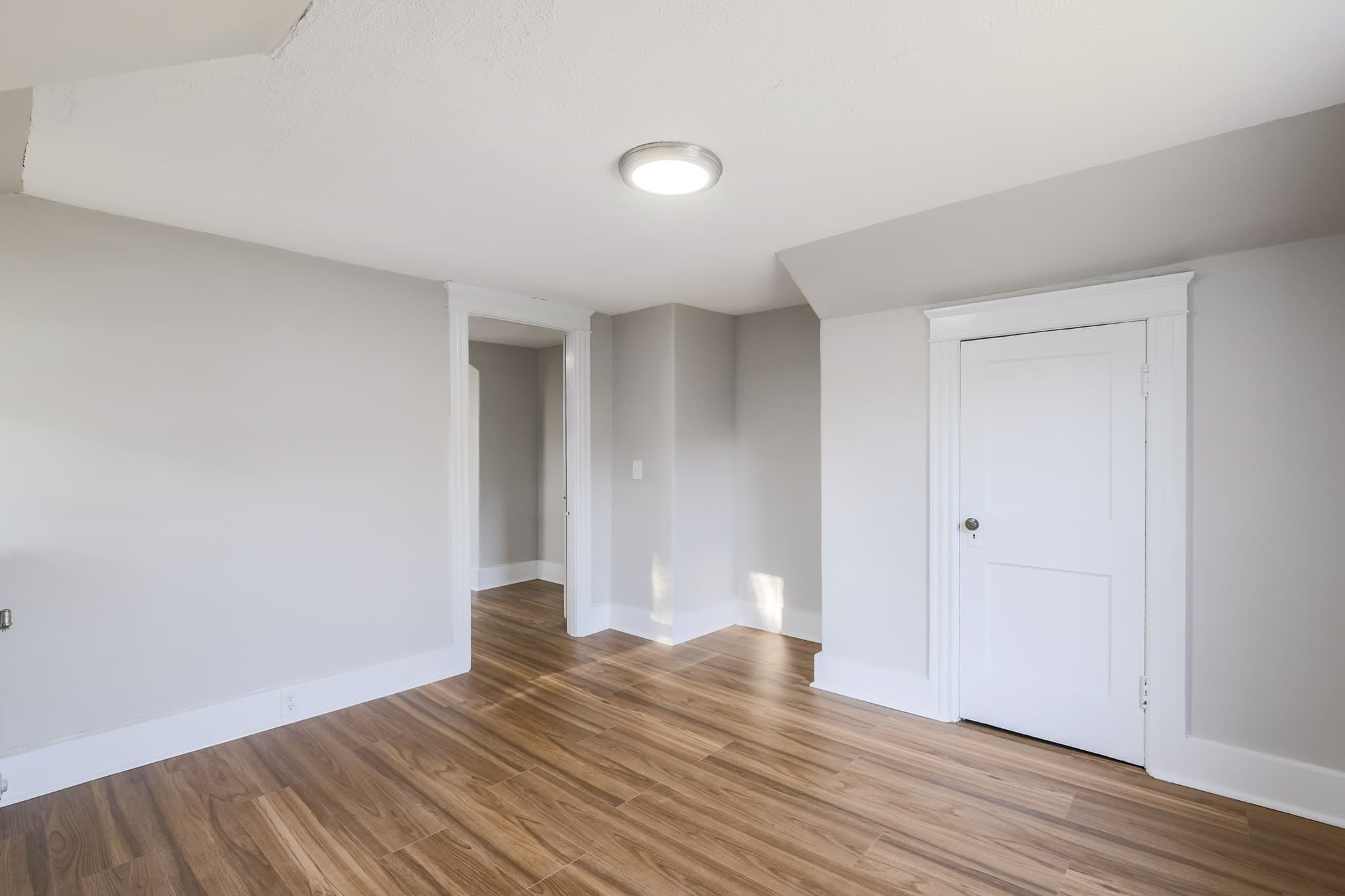 Single Family Residence at 231 Millbury St, Auburn MA 01501, Auburn, photo 25 of 42
