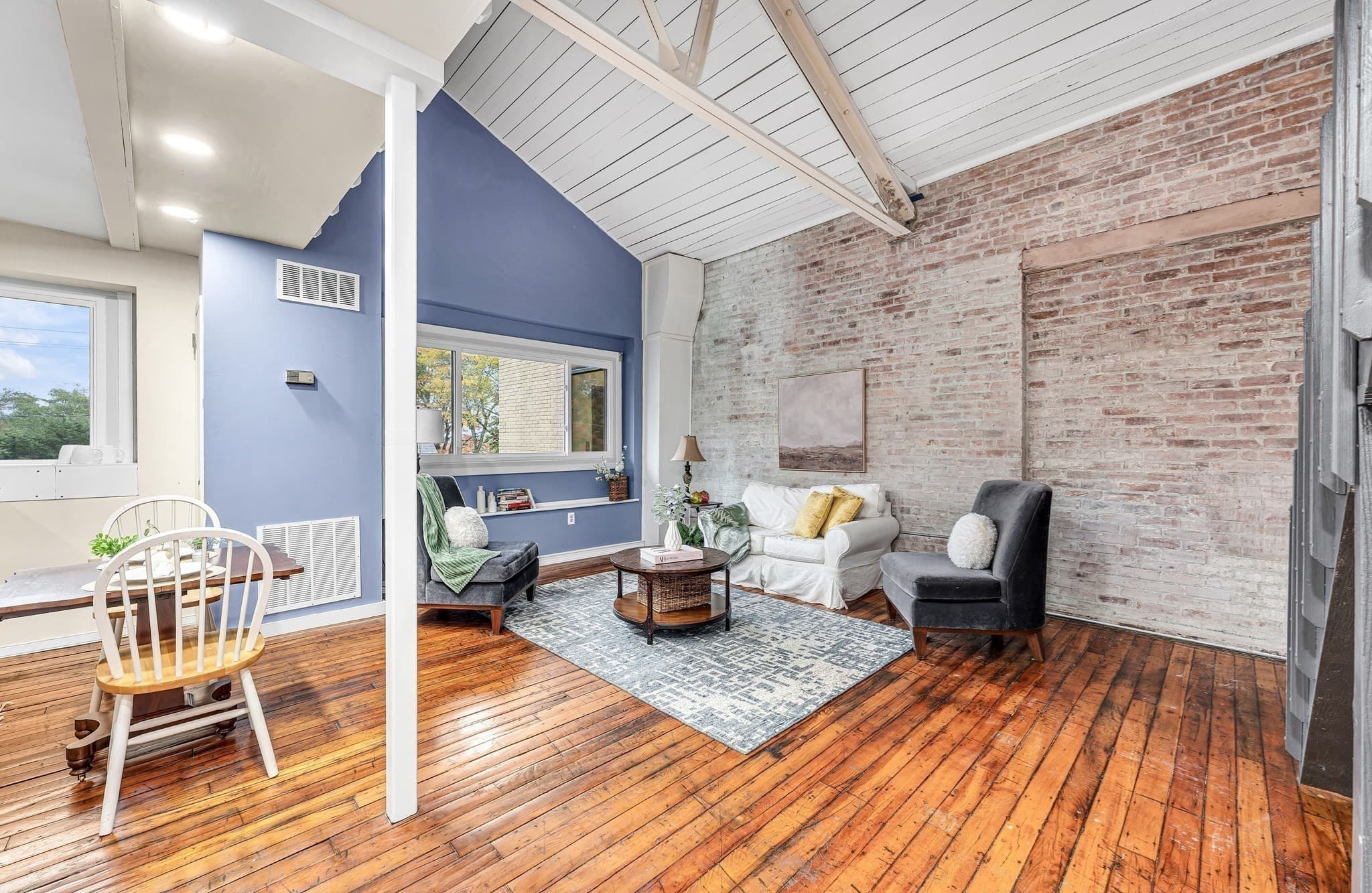 Condominium at 267 Locust St # 2A, Northampton MA 01062, Northampton, photo 3 of 27
